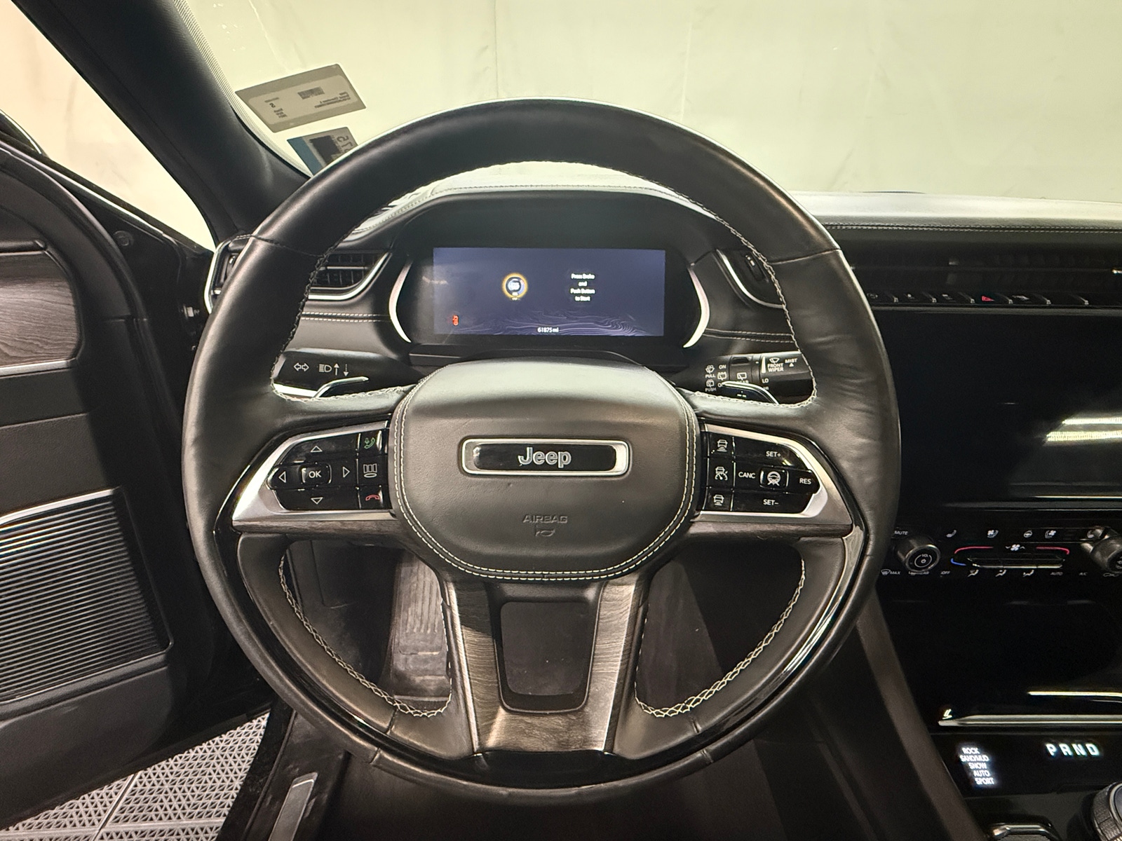 Thumbnail: 2021 Jeep Grand Cherokee L - 4