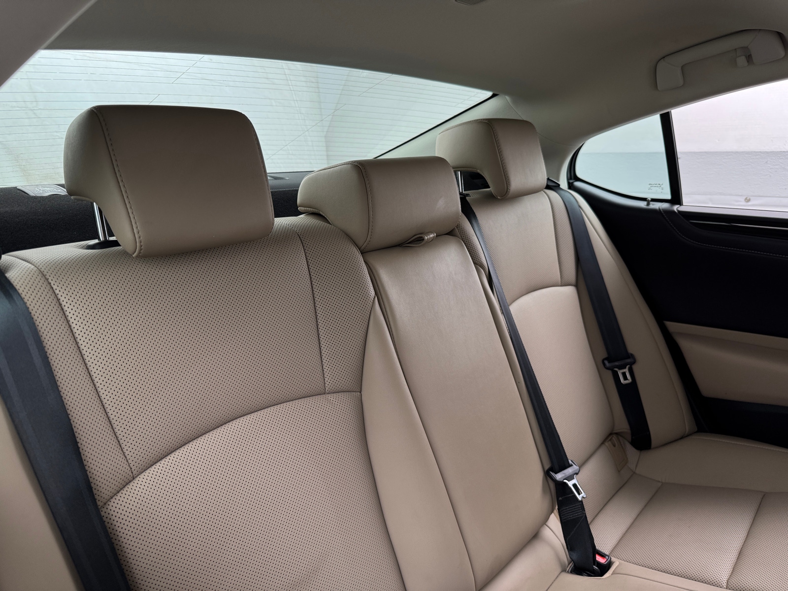 Thumbnail: 2020 Lexus ES - 5