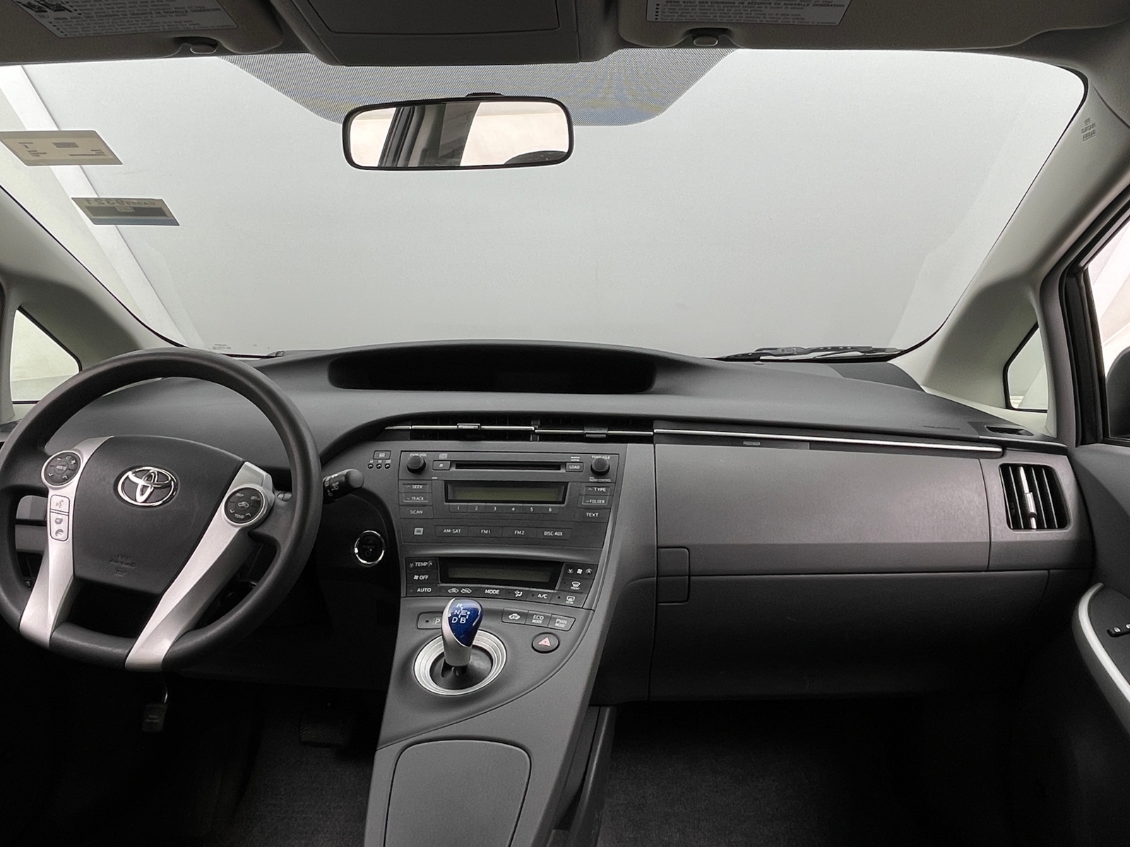 Thumbnail: 2011 Toyota Prius - 3