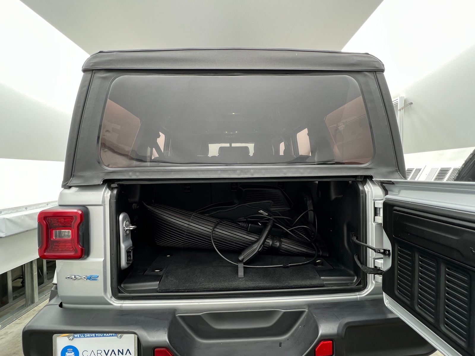 Thumbnail: 2022 Jeep Wrangler - 6