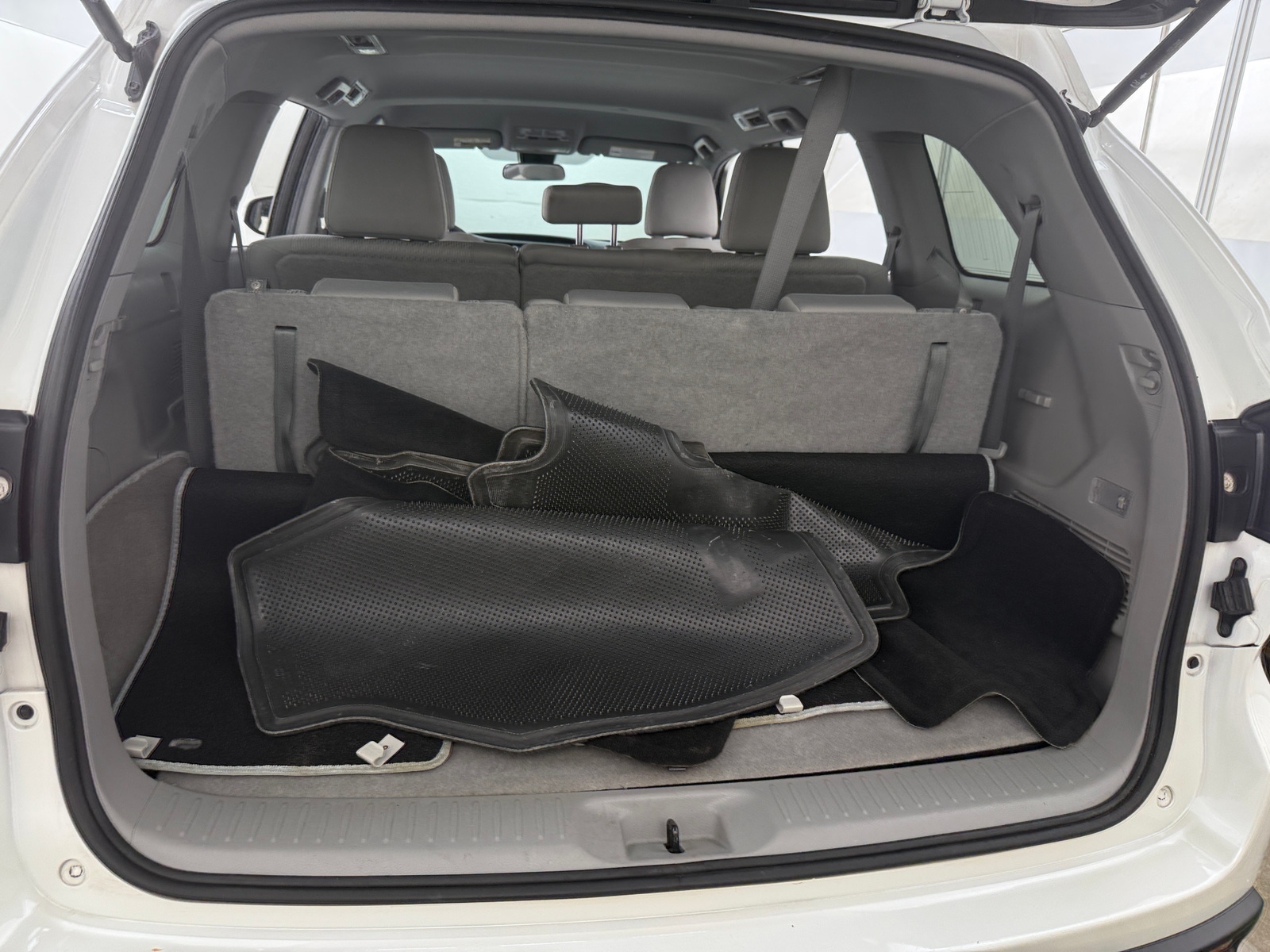 Thumbnail: 2019 Toyota Highlander - 7
