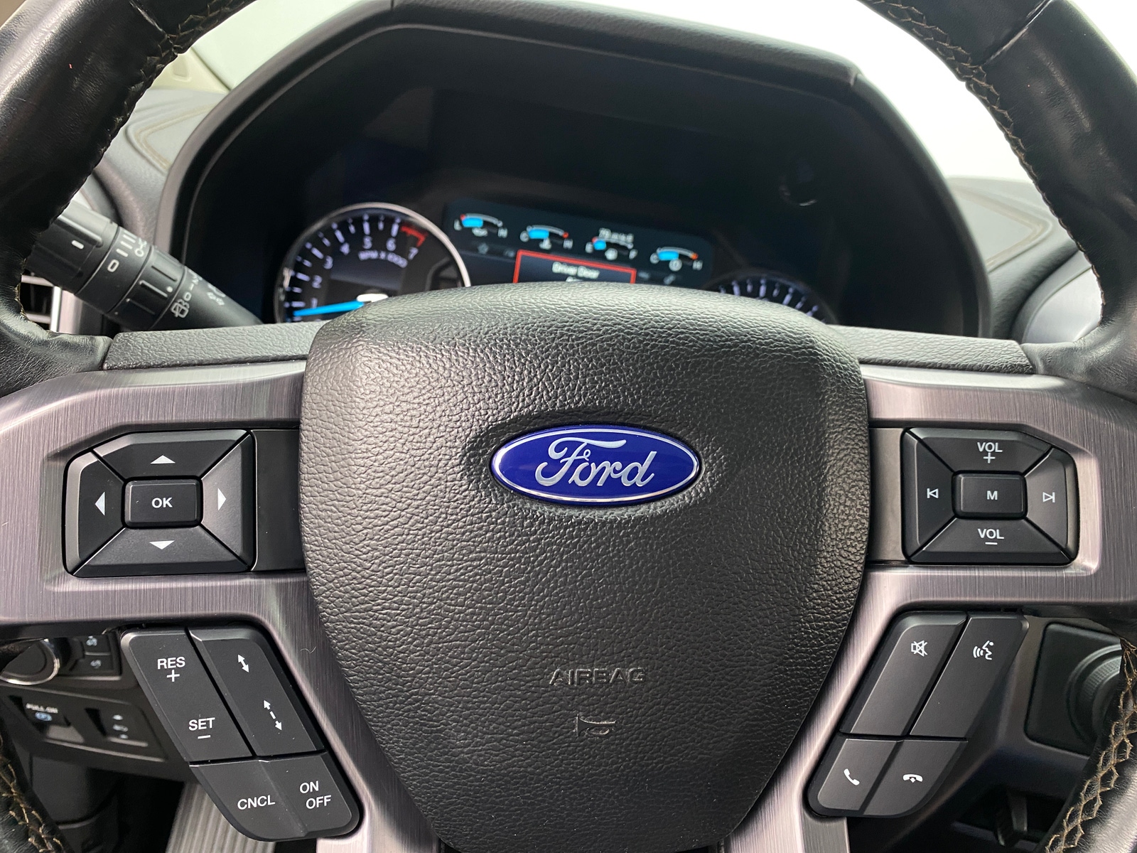 Thumbnail: 2018 Ford Expedition - 4