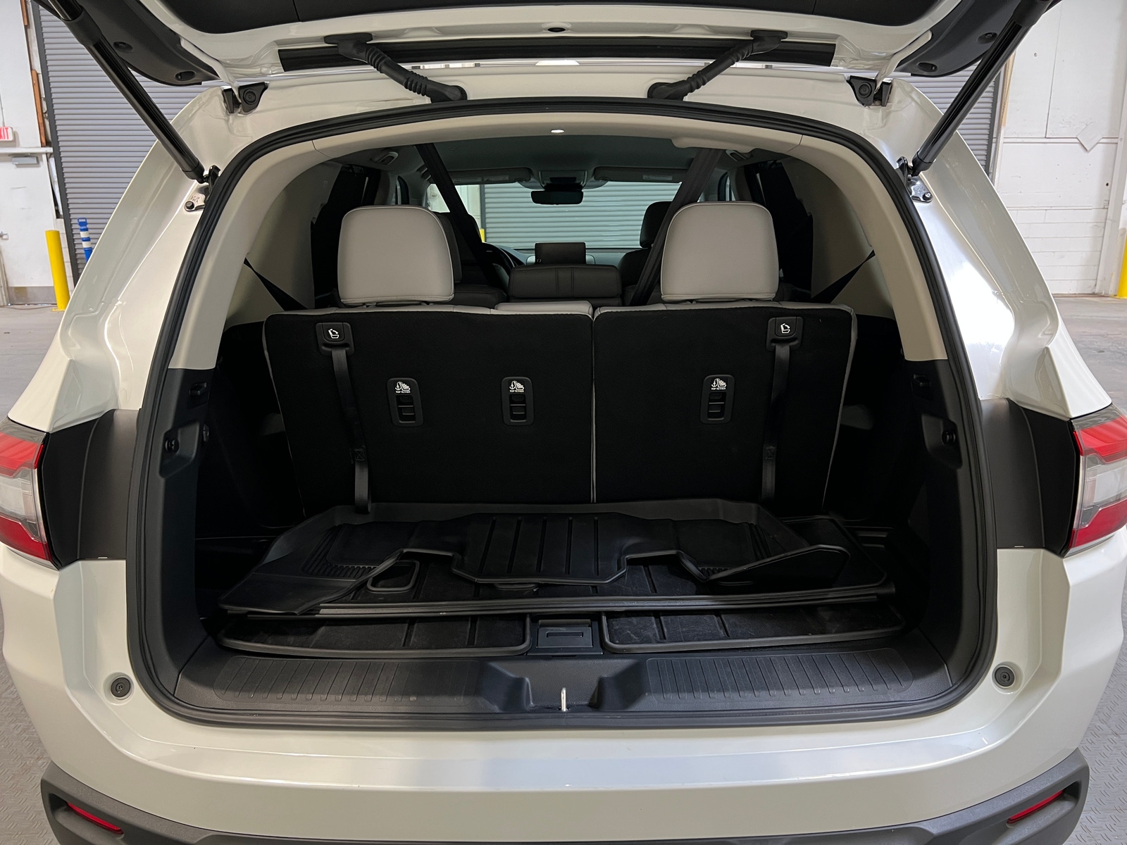 Thumbnail: 2025 Honda Pilot - 6