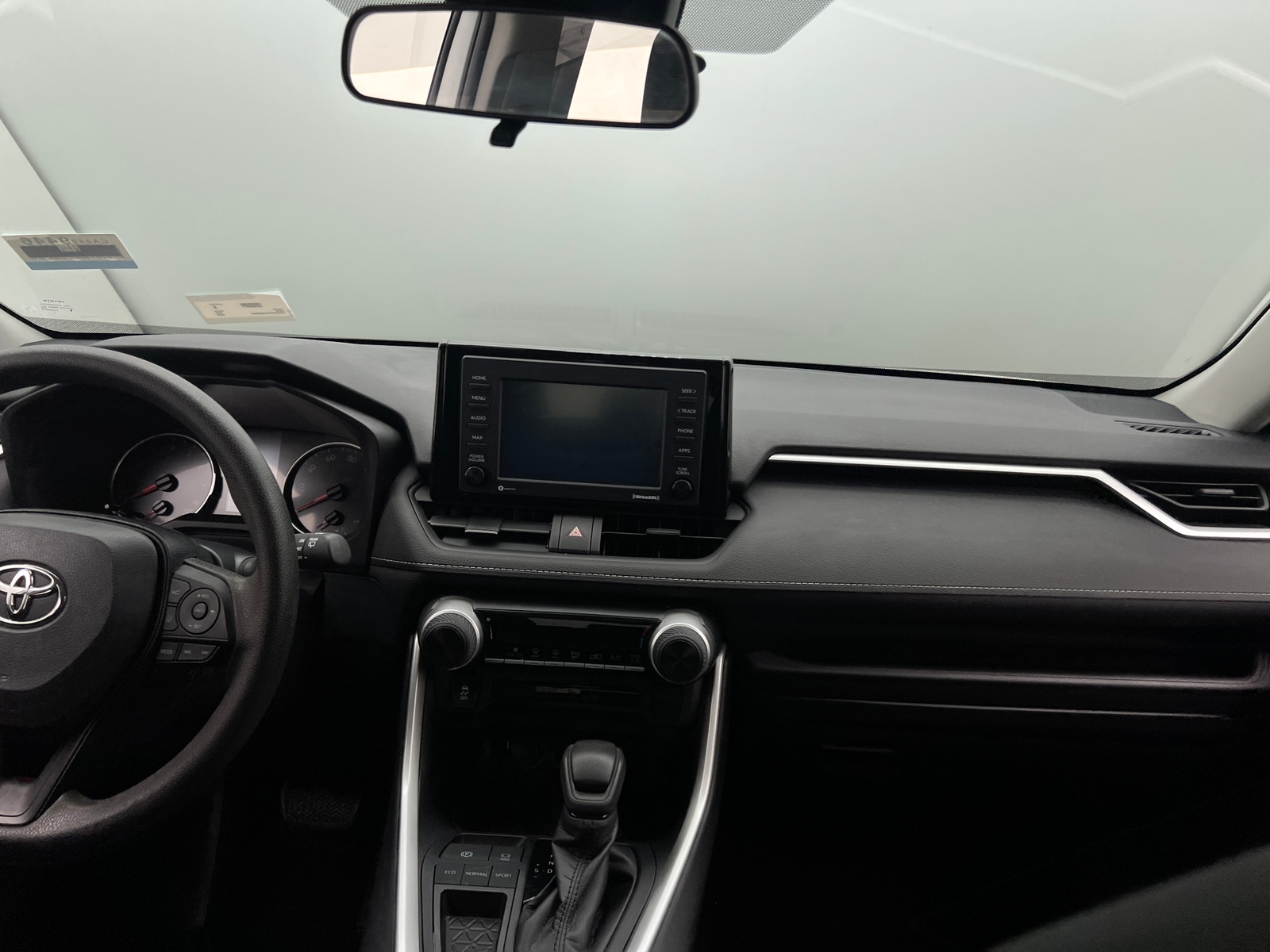 Thumbnail: 2020 Toyota RAV4 - 3