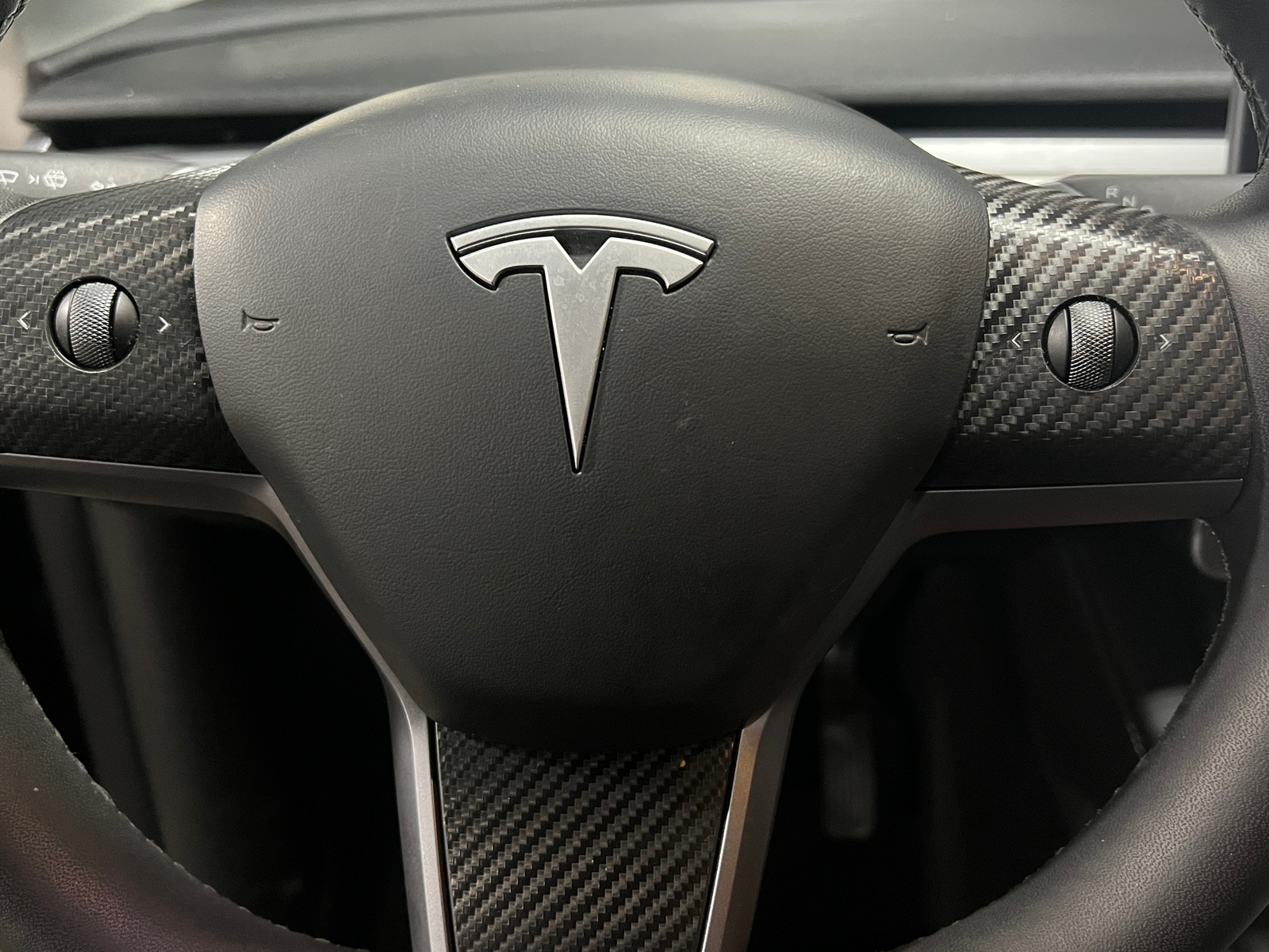Thumbnail: 2023 Tesla Model Y - 3