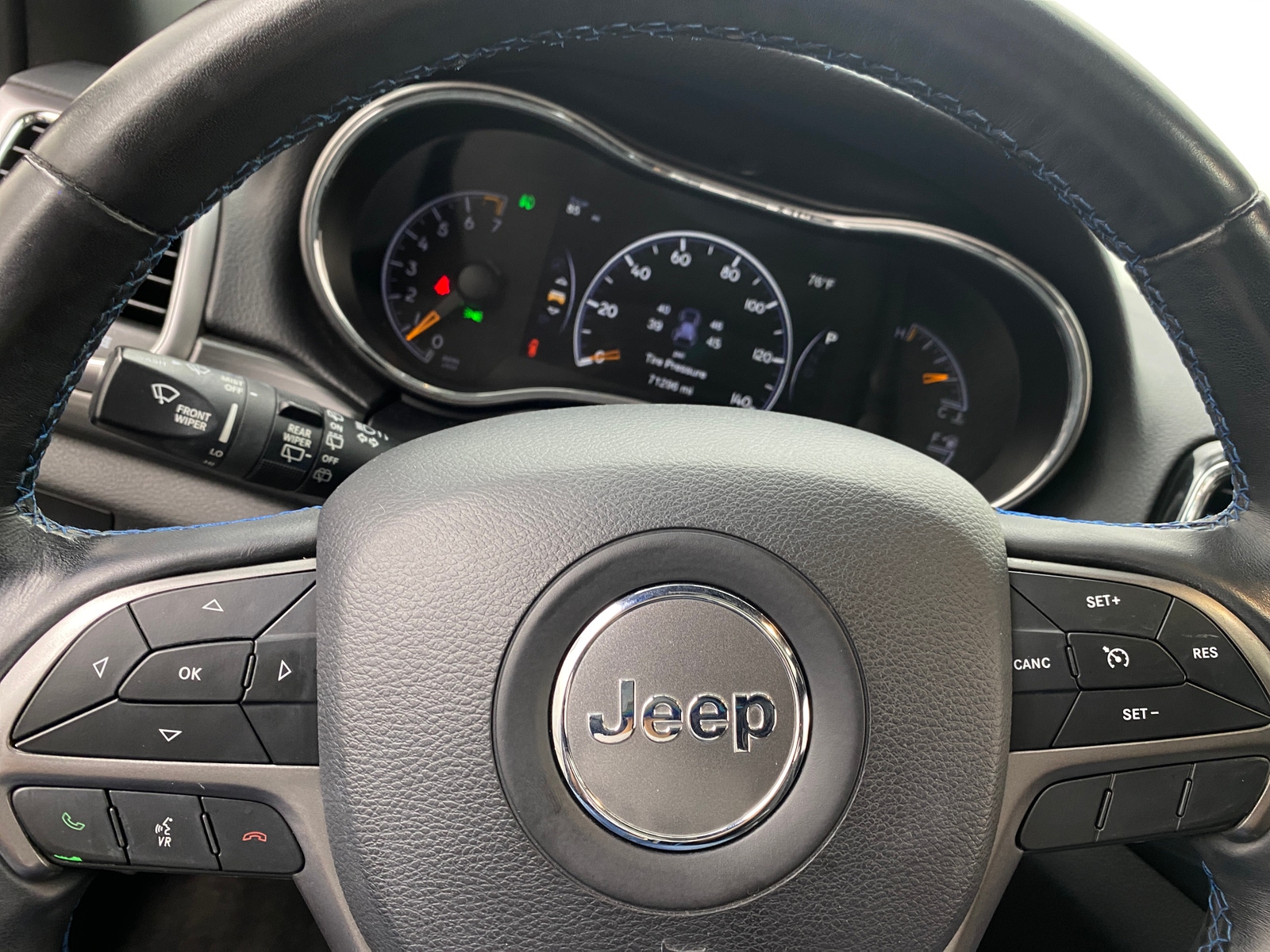 Thumbnail: 2019 Jeep Grand Cherokee - 5