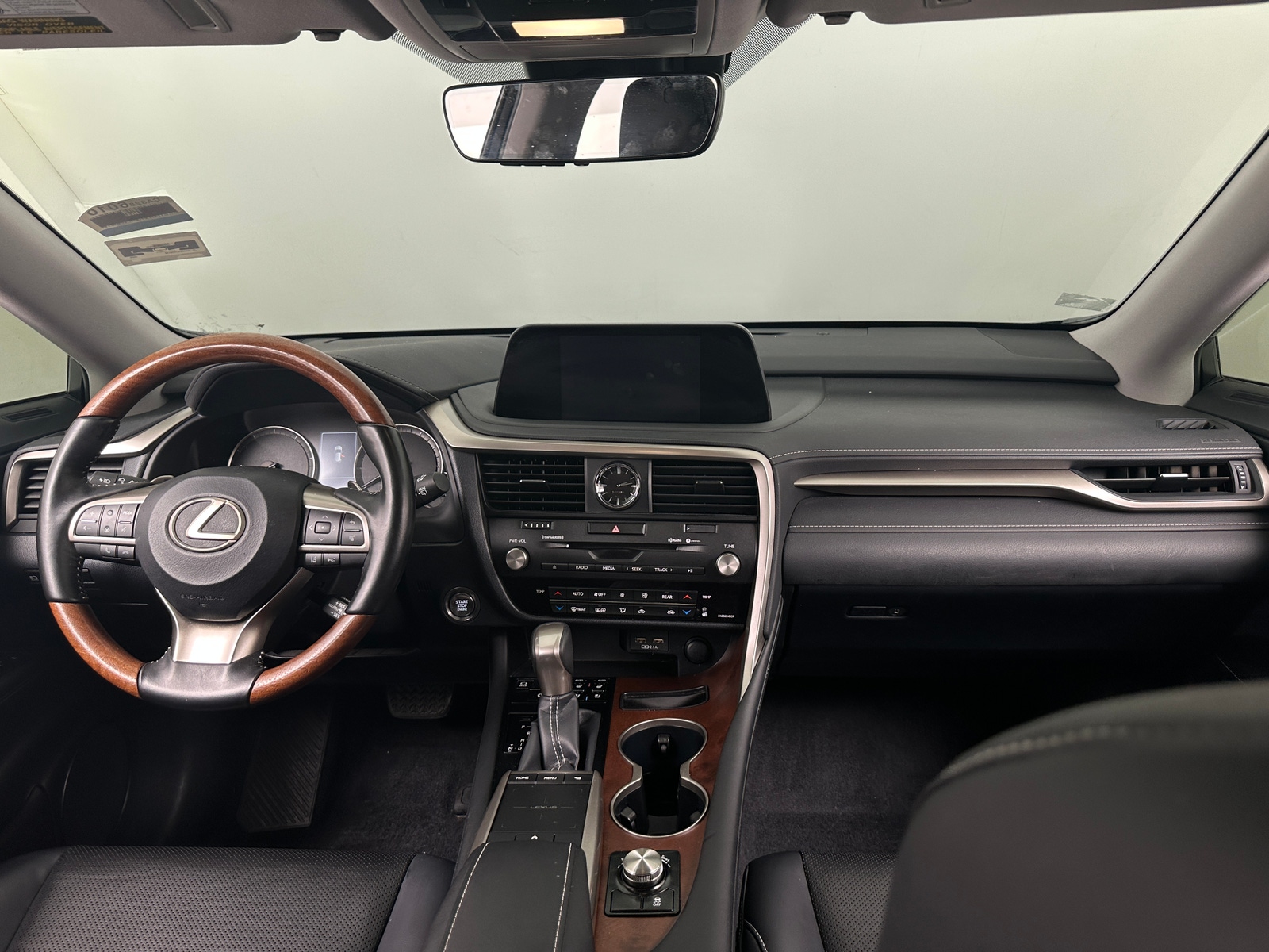 Thumbnail: 2020 Lexus RX - 2