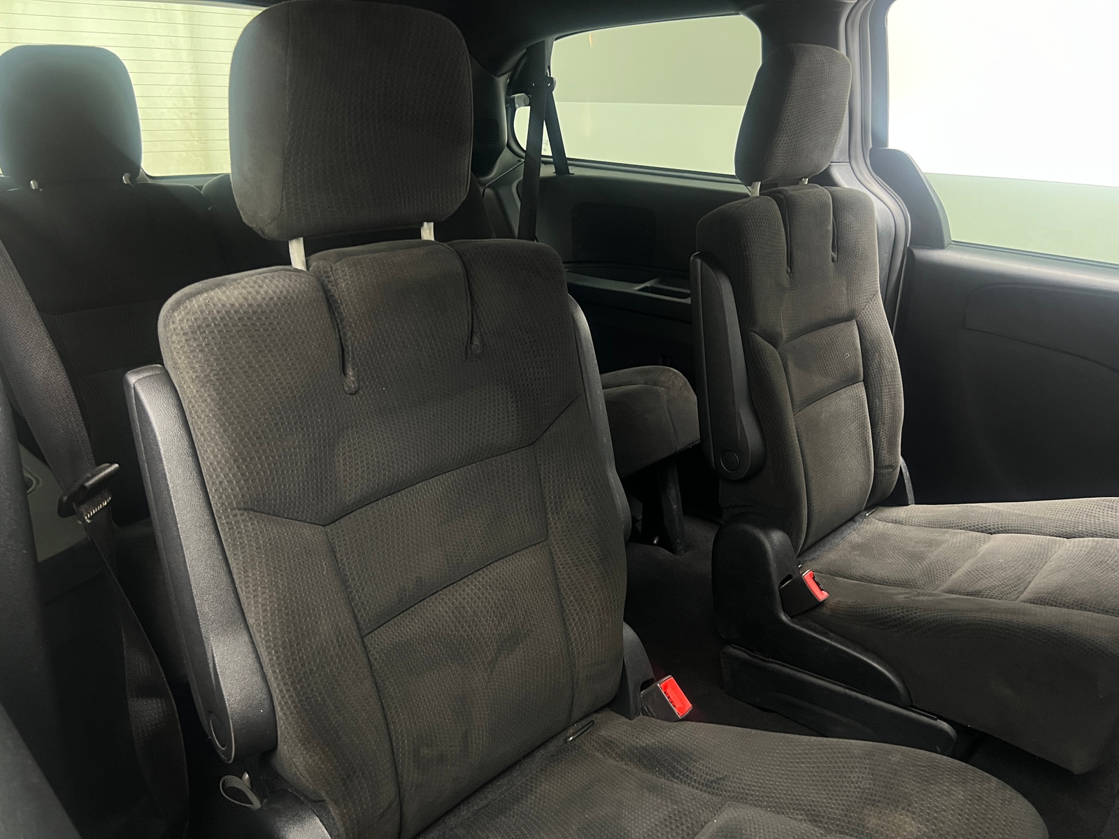 Thumbnail: 2016 Dodge Grand Caravan - 6