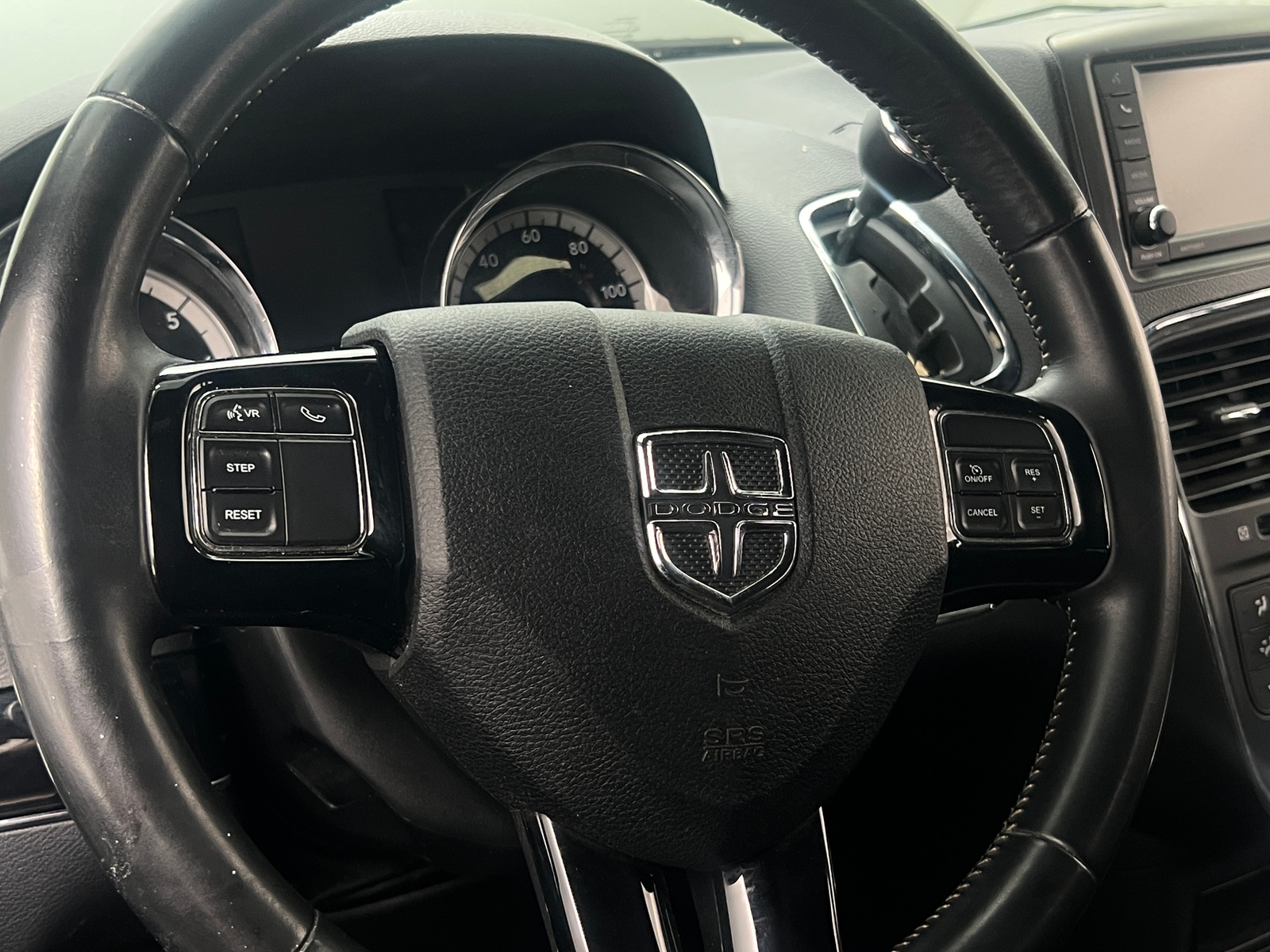 Thumbnail: 2016 Dodge Grand Caravan - 5