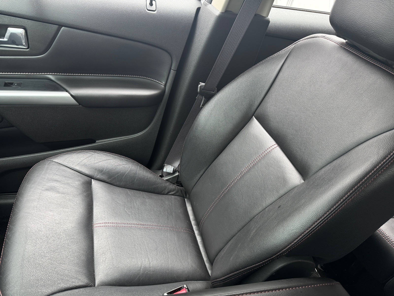 Thumbnail: 2013 Ford Edge - 2