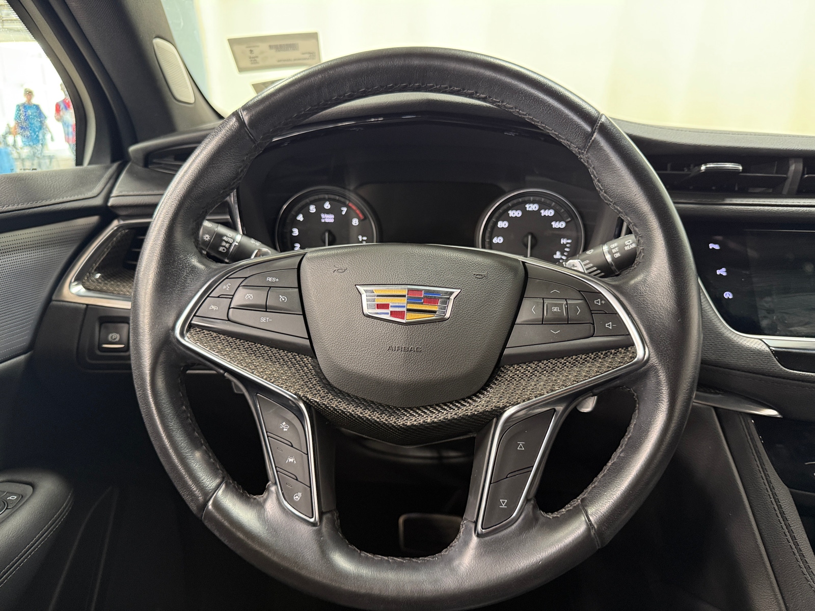 Thumbnail: 2020 Cadillac XT5 - 4