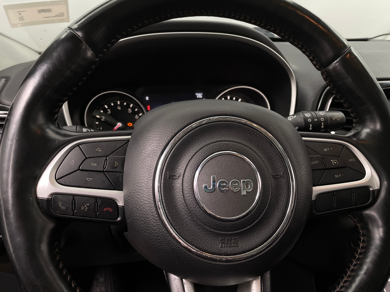 Thumbnail: 2018 Jeep Compass - 4