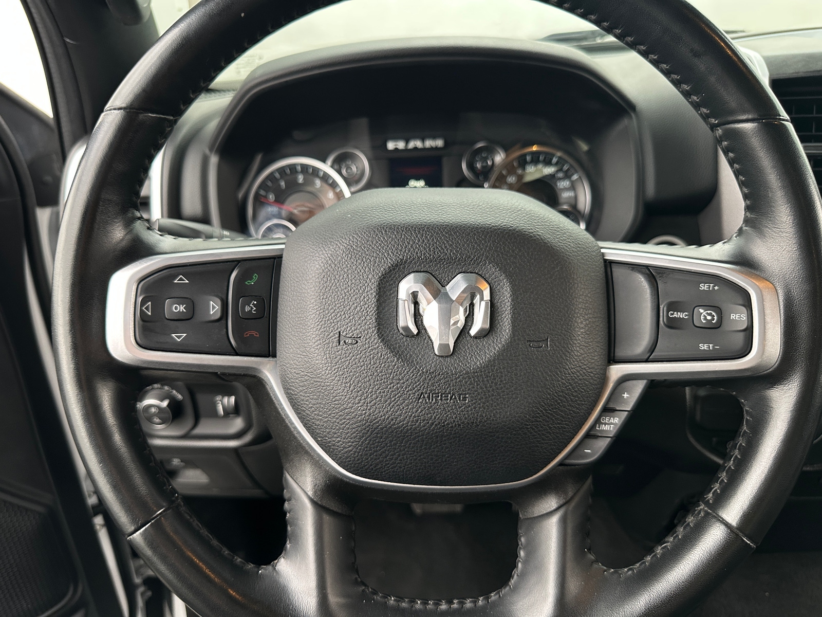Thumbnail: 2023 RAM 1500 - 5