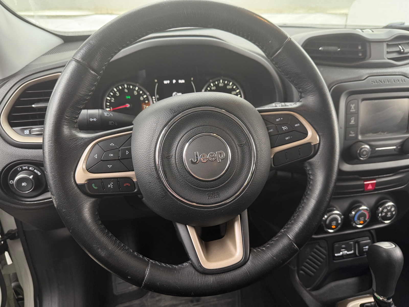 Thumbnail: 2016 Jeep Renegade - 5
