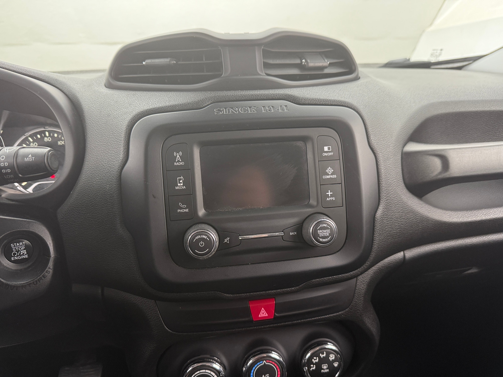 Thumbnail: 2016 Jeep Renegade - 4