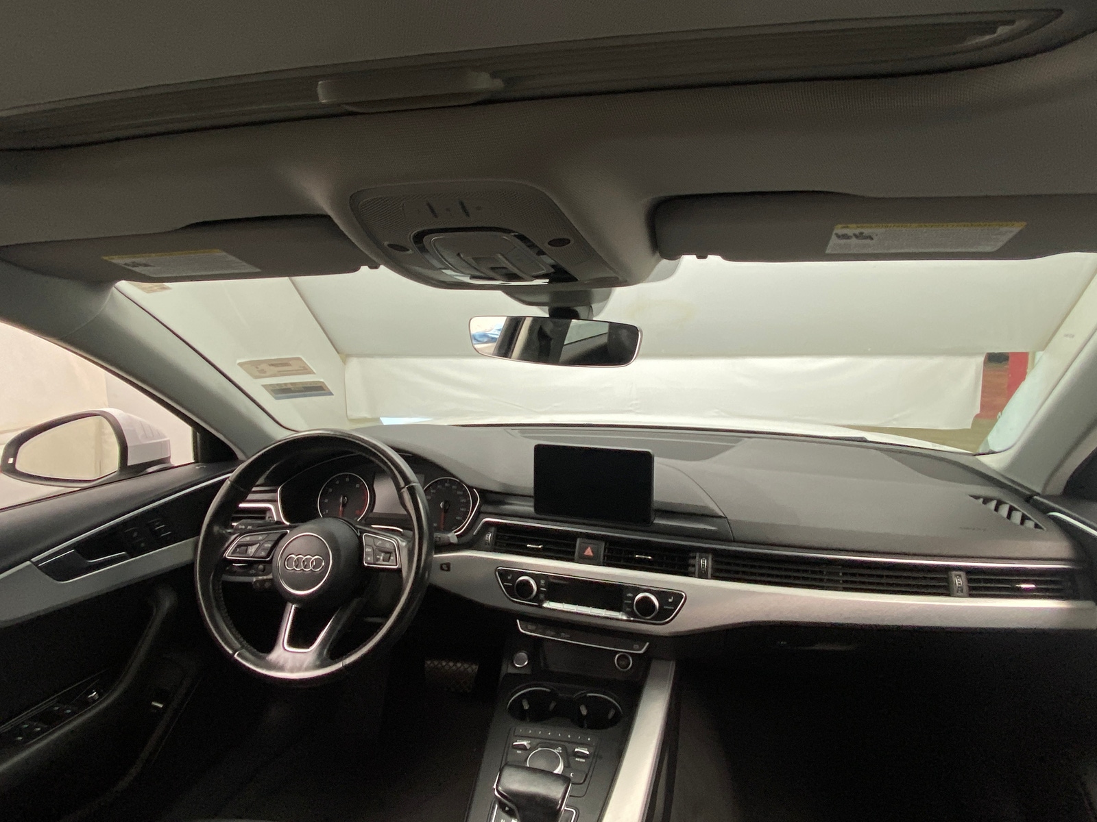 Thumbnail: 2017 Audi A4 - 2
