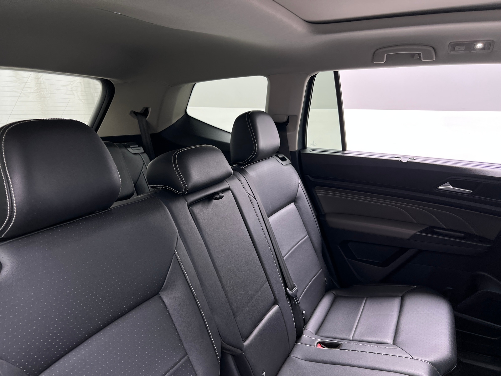 Thumbnail: 2021 Volkswagen Atlas - 5