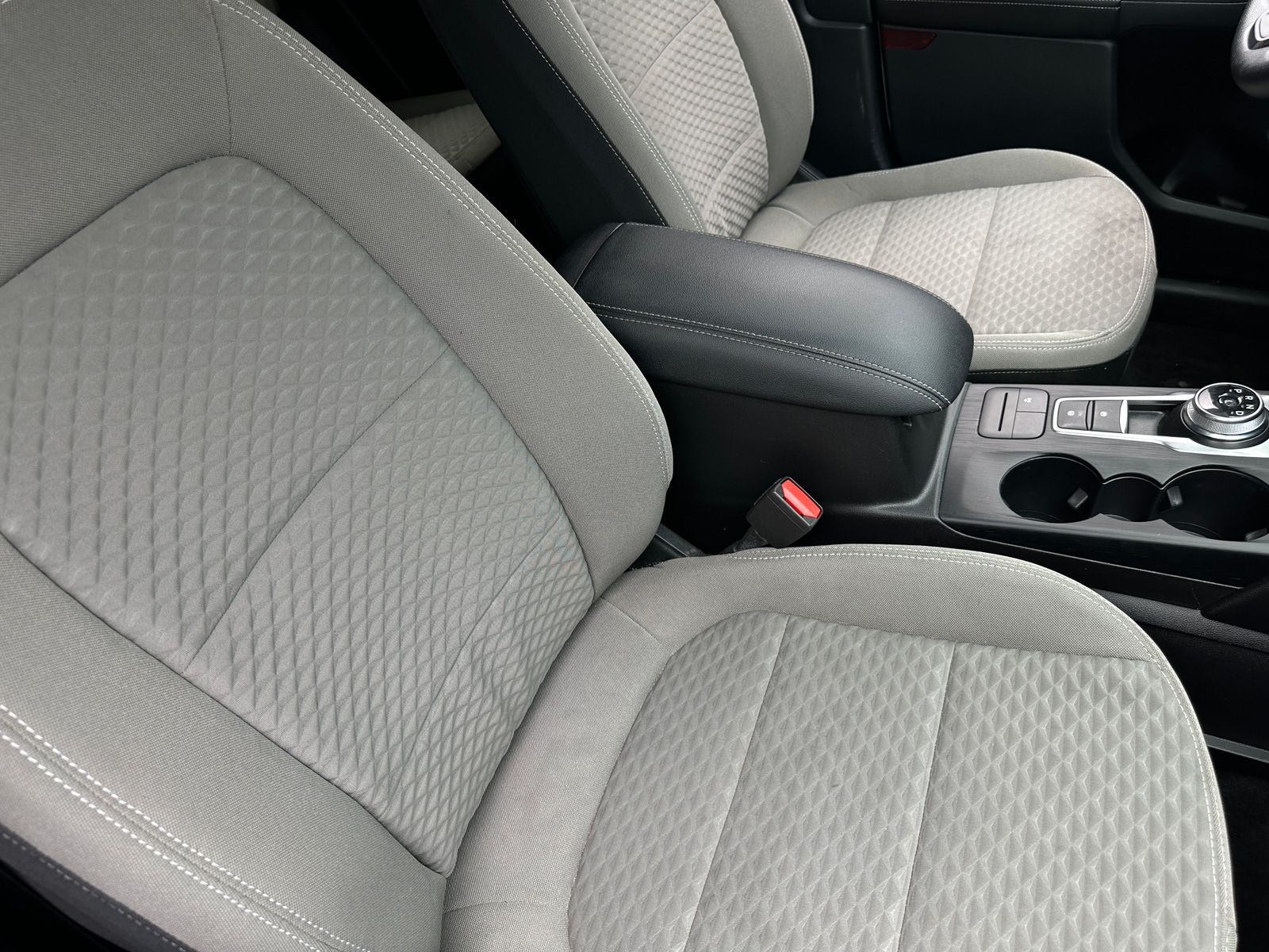 Thumbnail: 2022 Ford Escape - 2