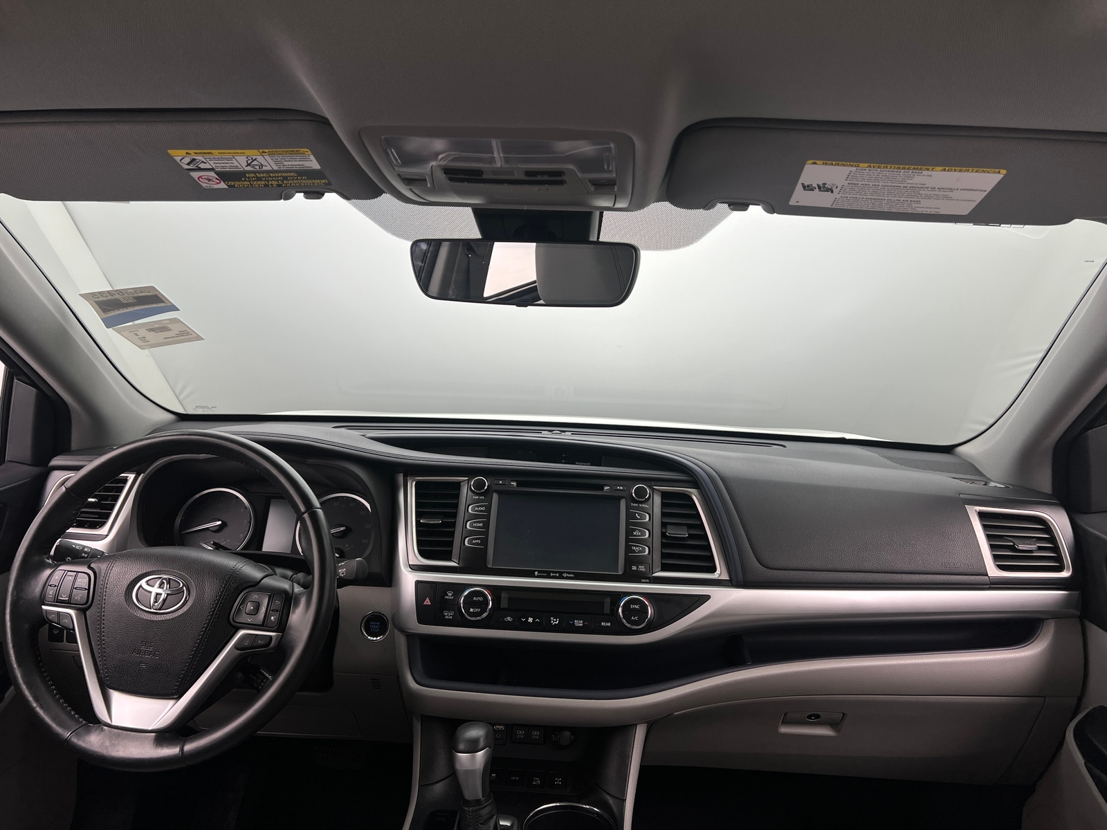 Thumbnail: 2018 Toyota Highlander - 2