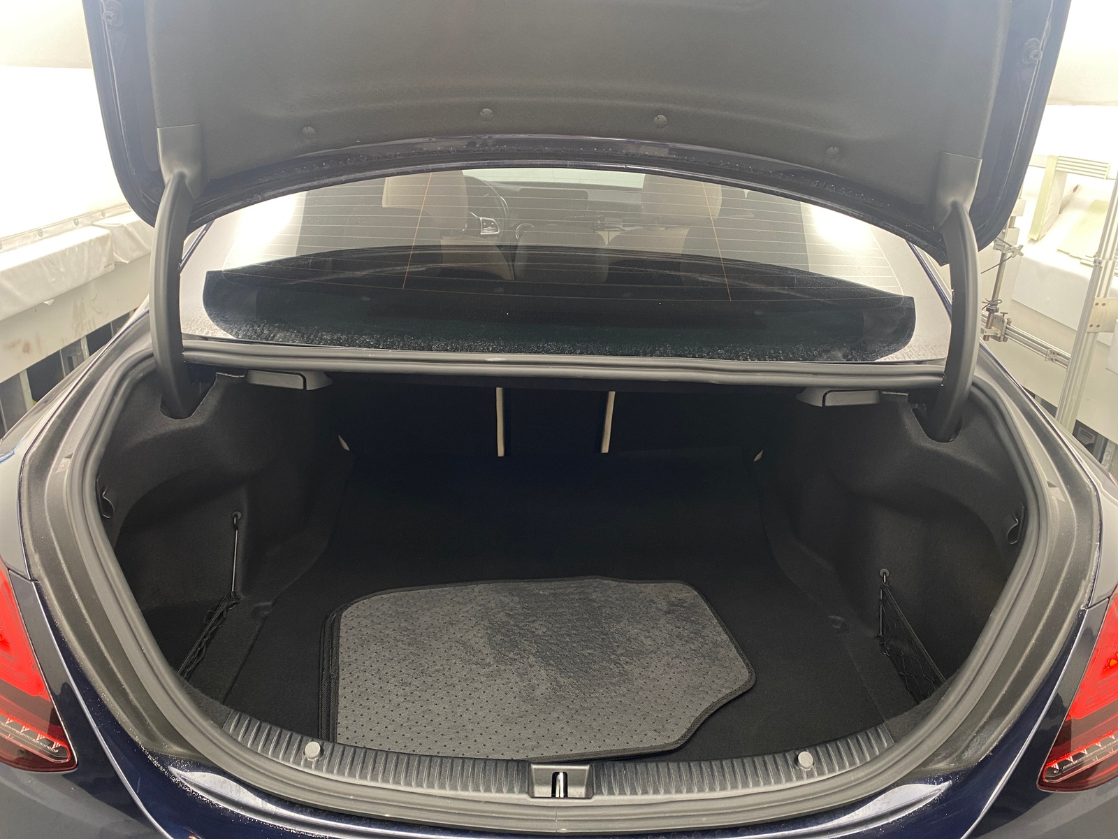 Thumbnail: 2020 Mercedes-Benz C-Class - 6