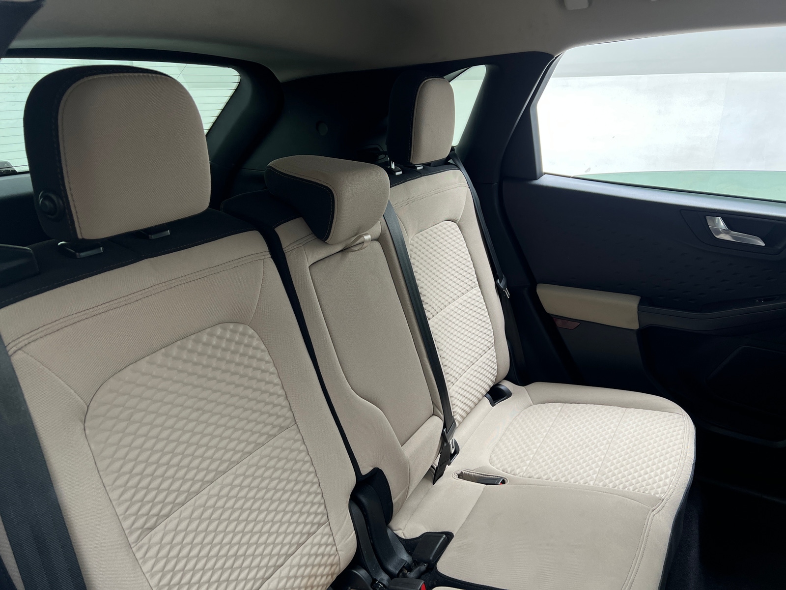 Thumbnail: 2020 Ford Escape - 6