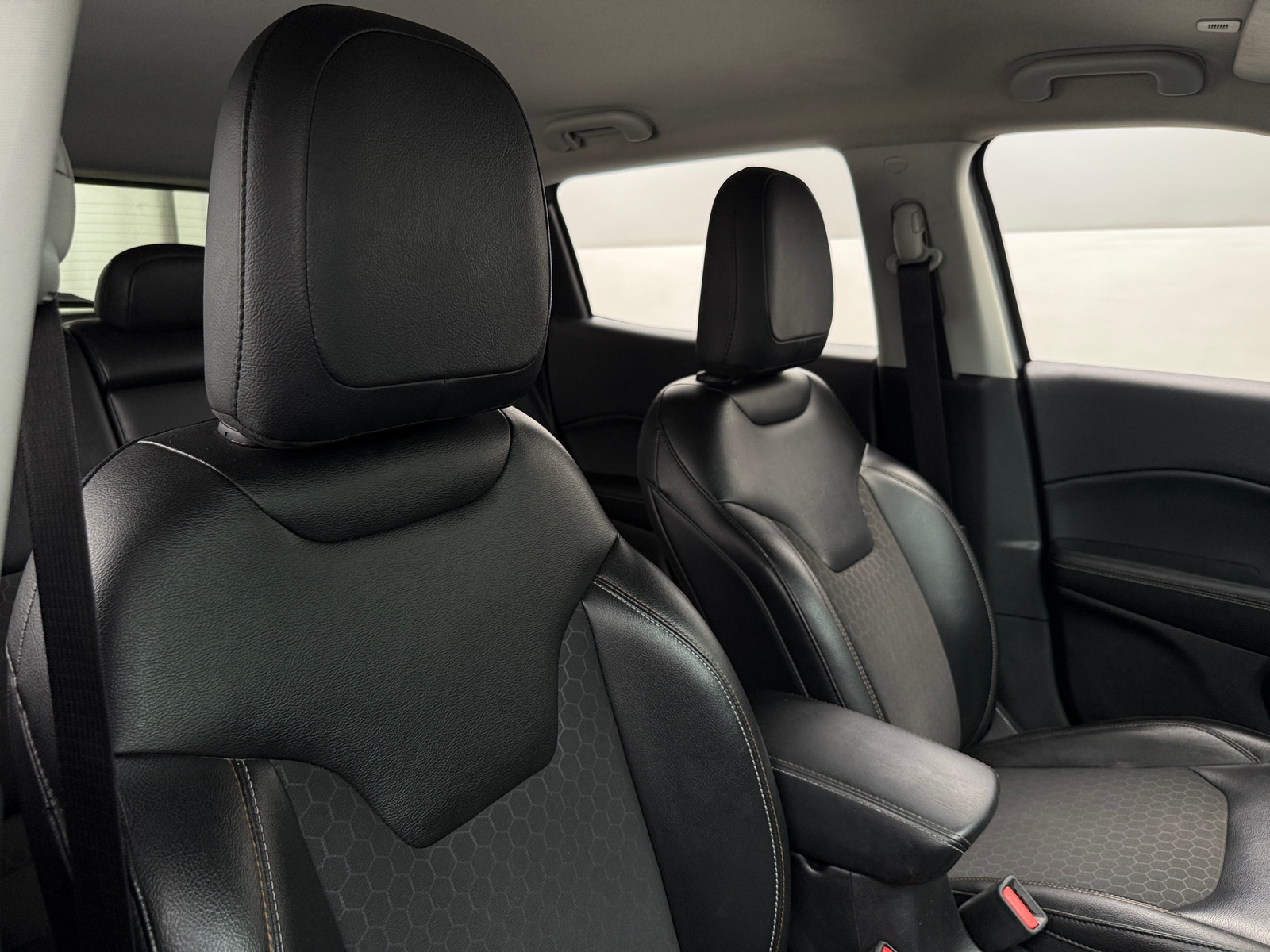 Thumbnail: 2018 Jeep Compass - 2