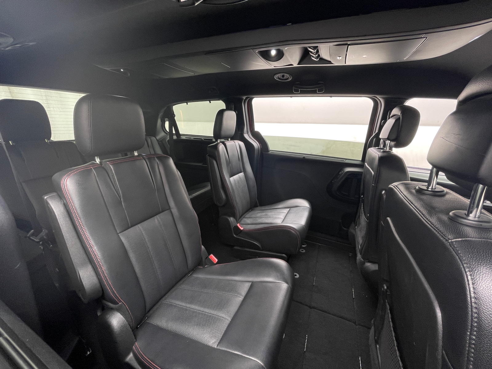 Thumbnail: 2017 Dodge Grand Caravan - 5