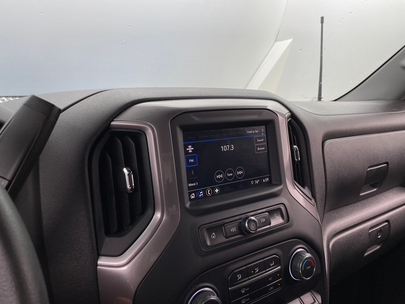 Thumbnail: 2022 Chevrolet Silverado 1500 - 4
