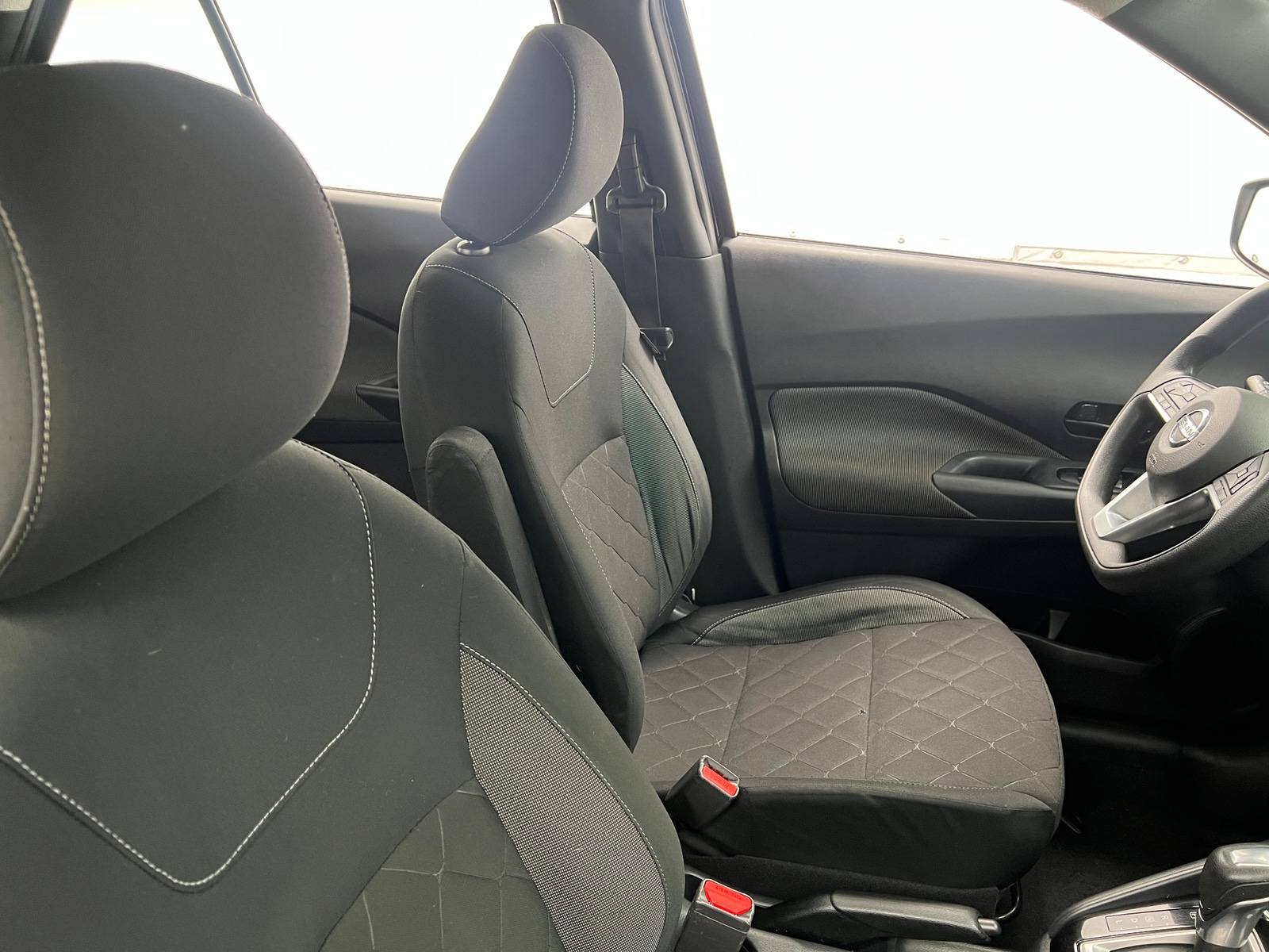 Thumbnail: 2020 Nissan Kicks - 2