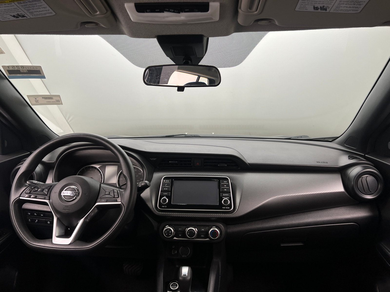 Thumbnail: 2020 Nissan Kicks - 3