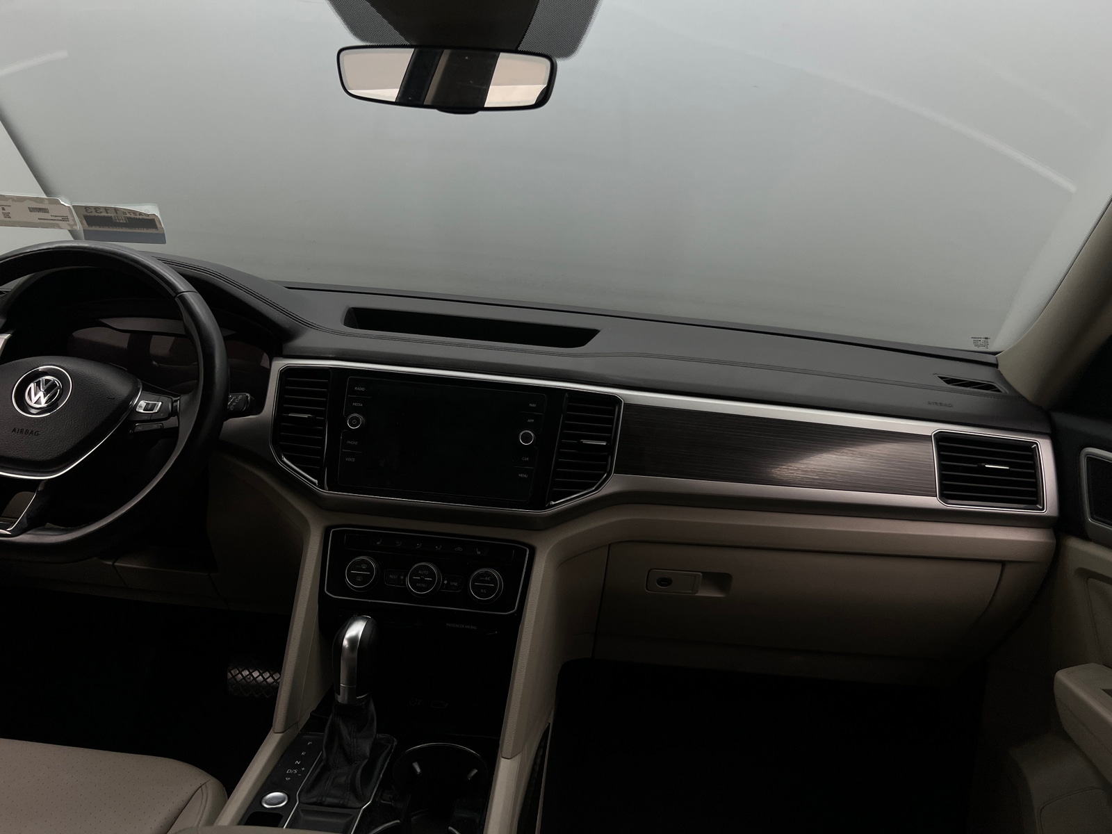 Thumbnail: 2019 Volkswagen Atlas - 2