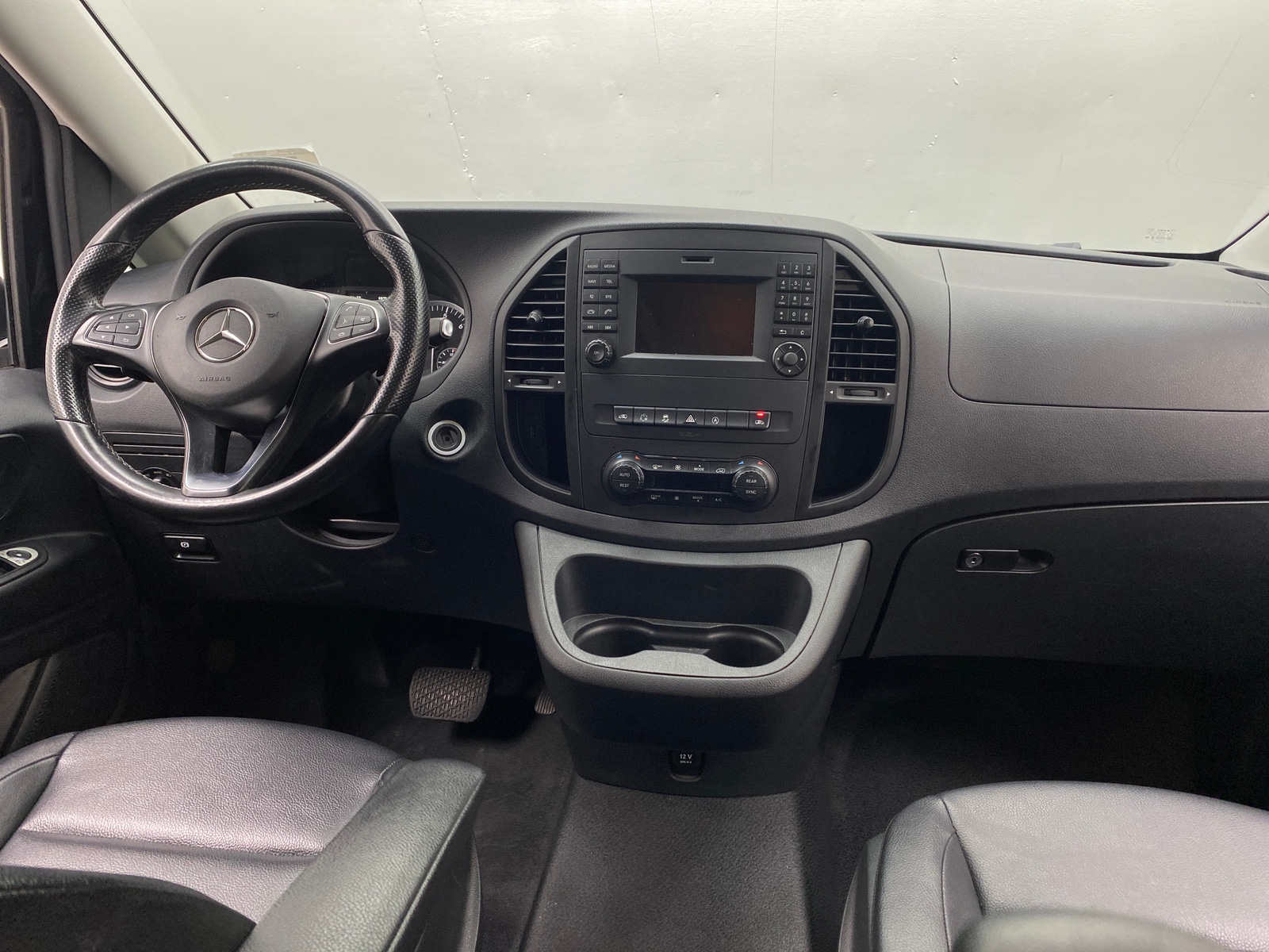 Thumbnail: 2019 Mercedes-Benz Metris - 3