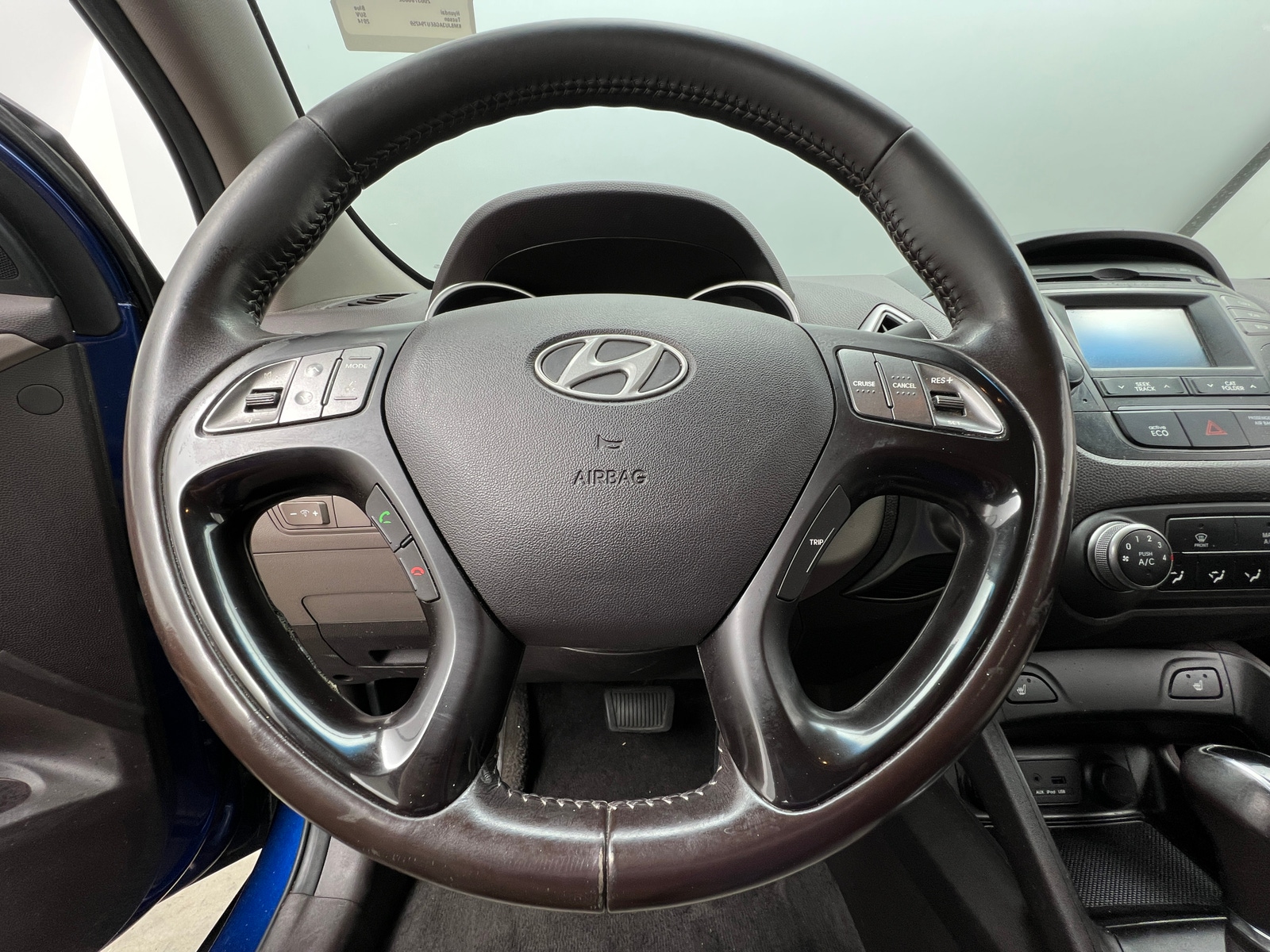 Thumbnail: 2014 Hyundai Tucson - 4