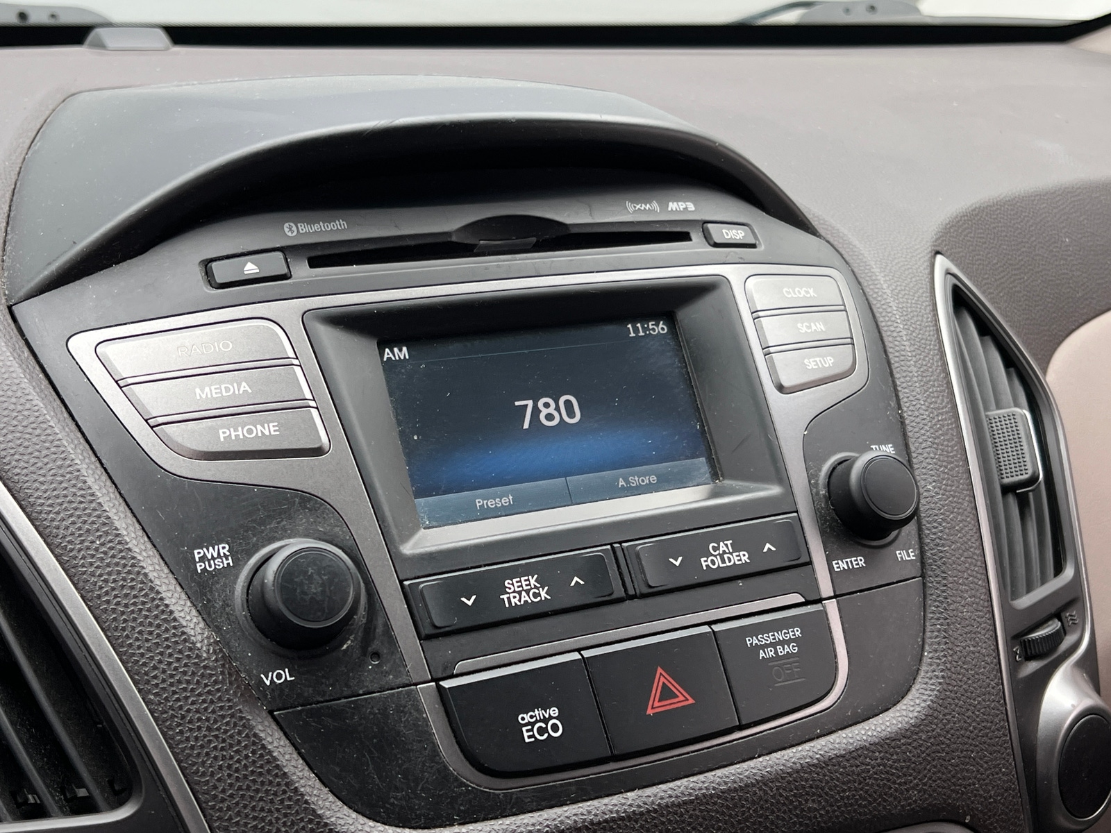 Thumbnail: 2014 Hyundai Tucson - 3