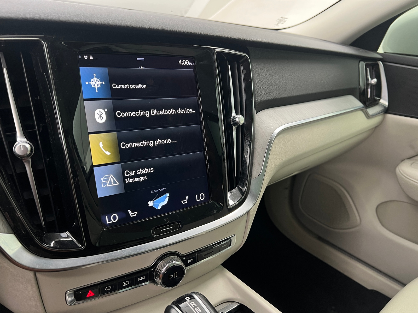 Thumbnail: 2021 Volvo V60 - 3
