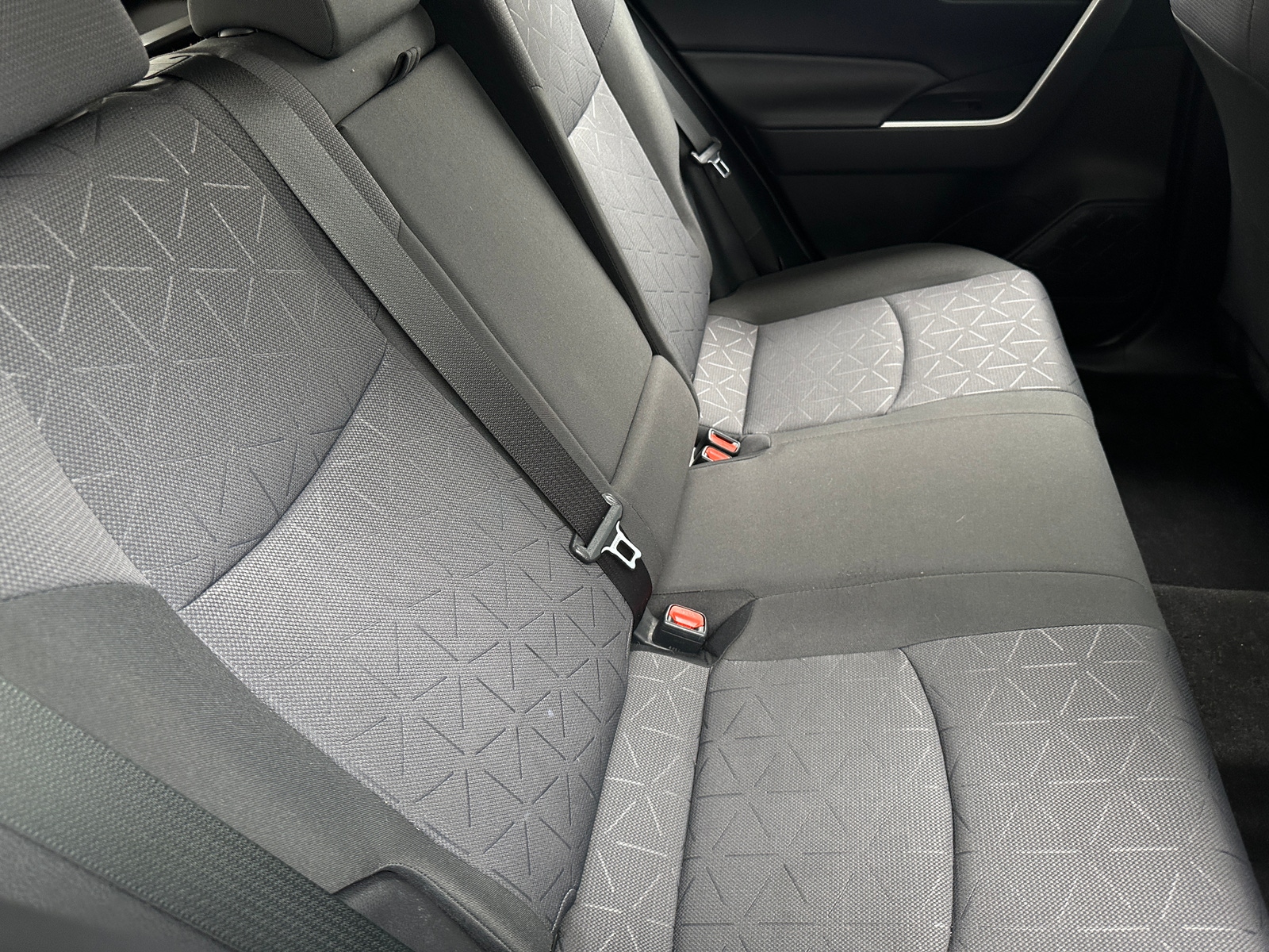 Thumbnail: 2020 Toyota RAV4 - 6