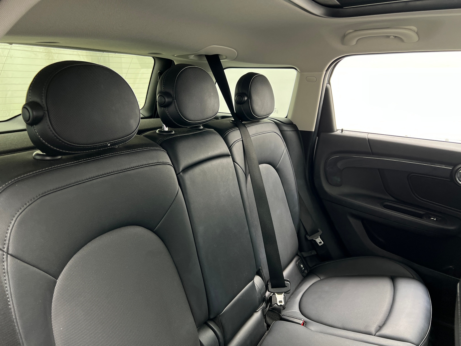 Thumbnail: 2017 MINI Cooper Countryman - 5