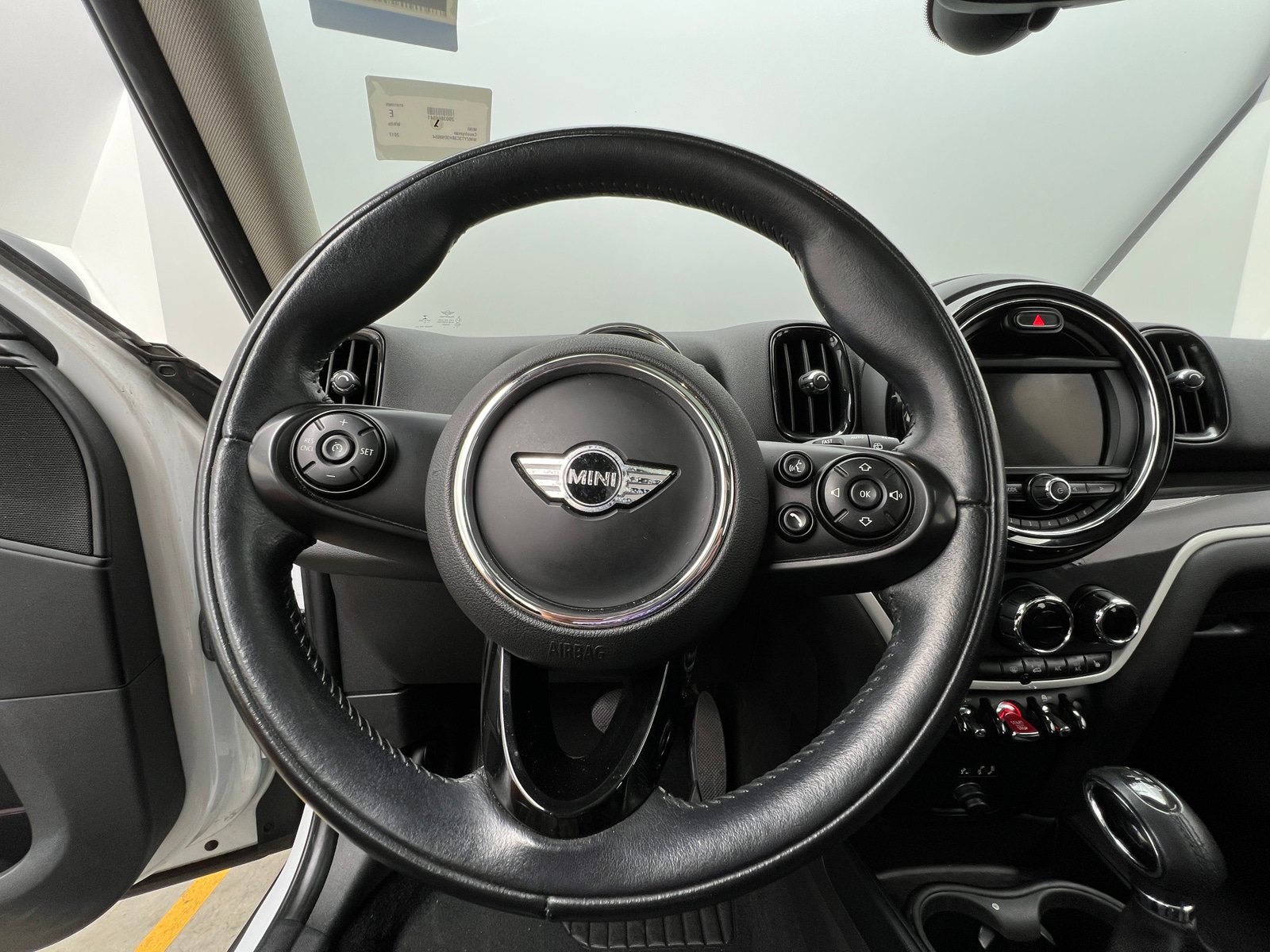 Thumbnail: 2017 MINI Cooper Countryman - 4