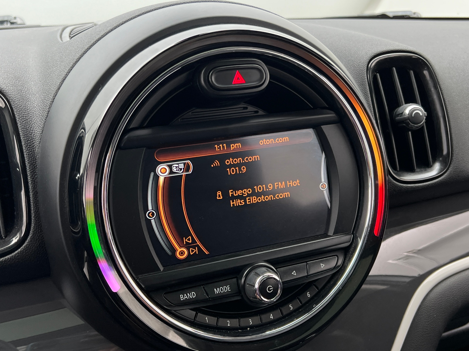 Thumbnail: 2017 MINI Cooper Countryman - 3