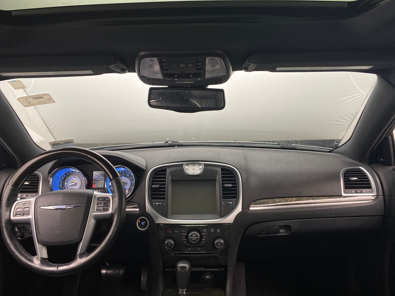 Thumbnail: 2011 Chrysler 300 - 2
