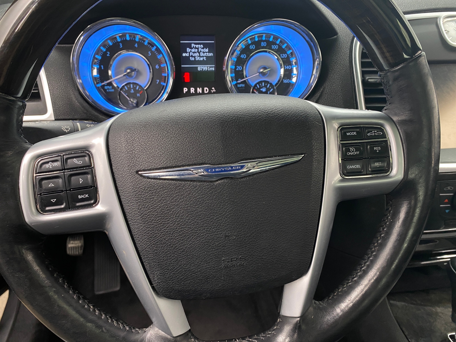 Thumbnail: 2011 Chrysler 300 - 4