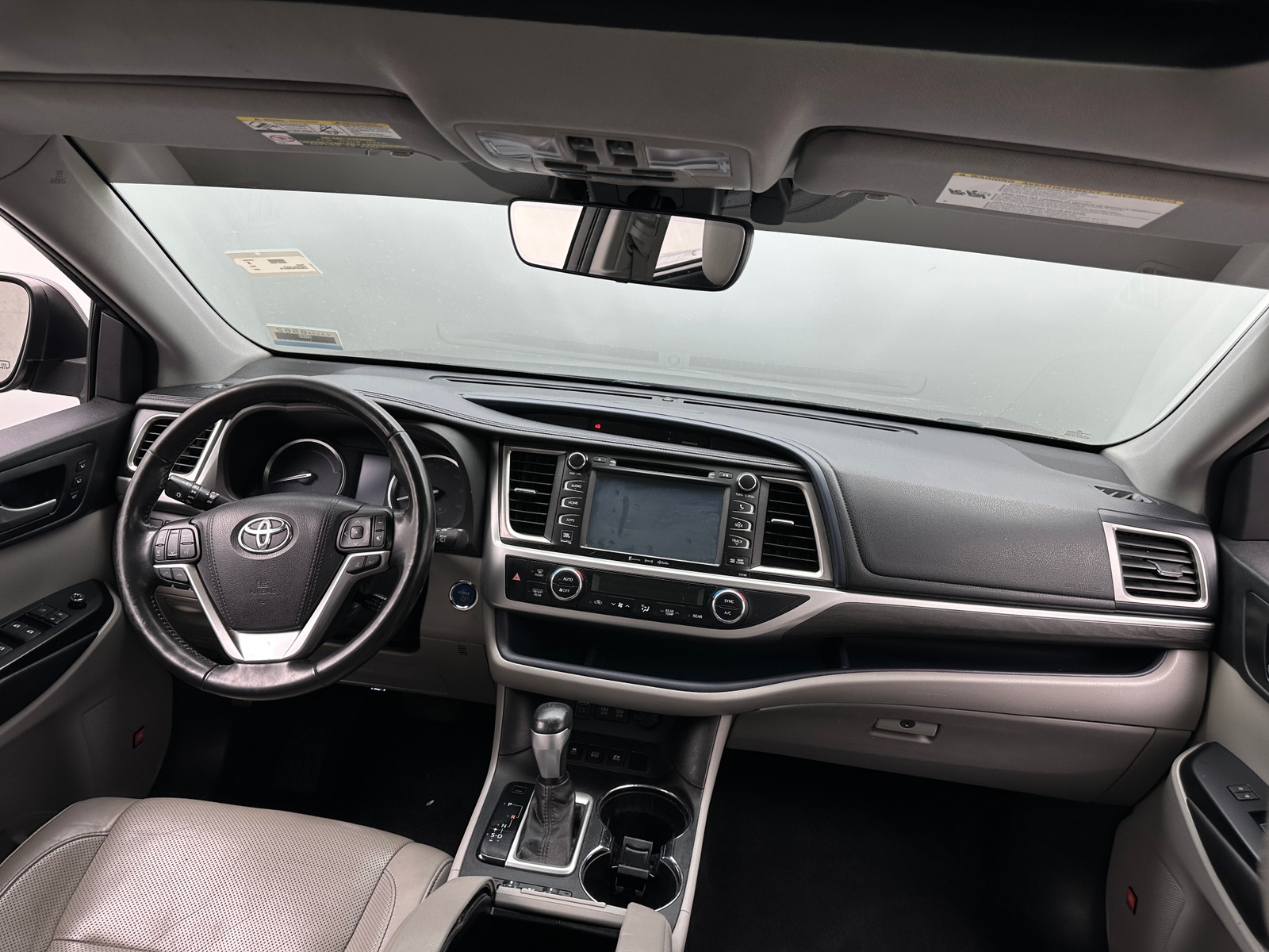 Thumbnail: 2017 Toyota Highlander - 2
