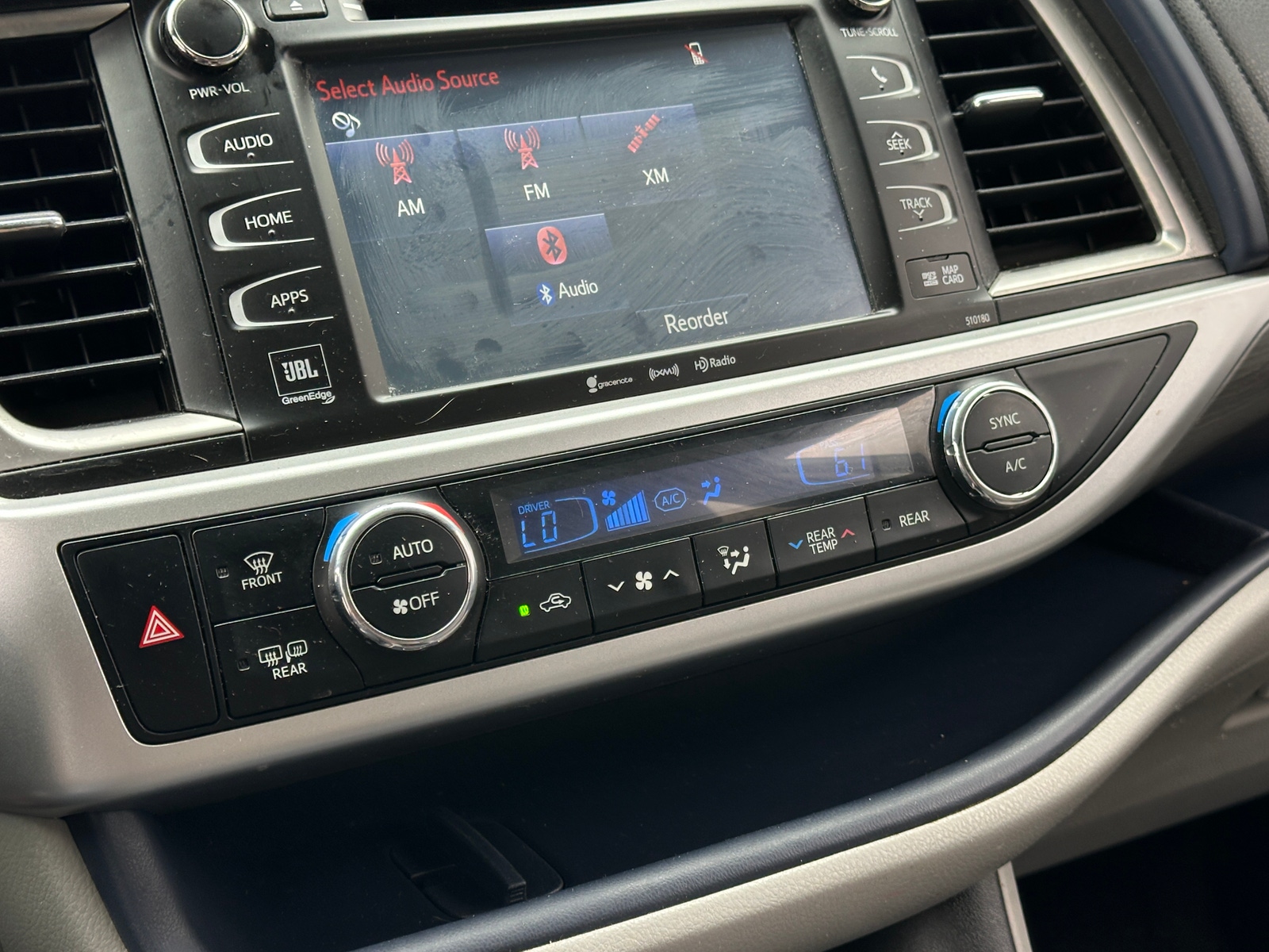 Thumbnail: 2017 Toyota Highlander - 3