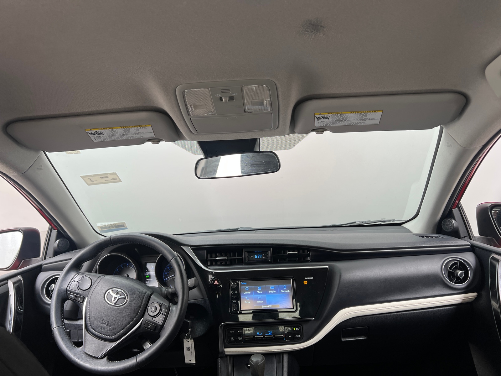 Thumbnail: 2018 Toyota Corolla iM - 3