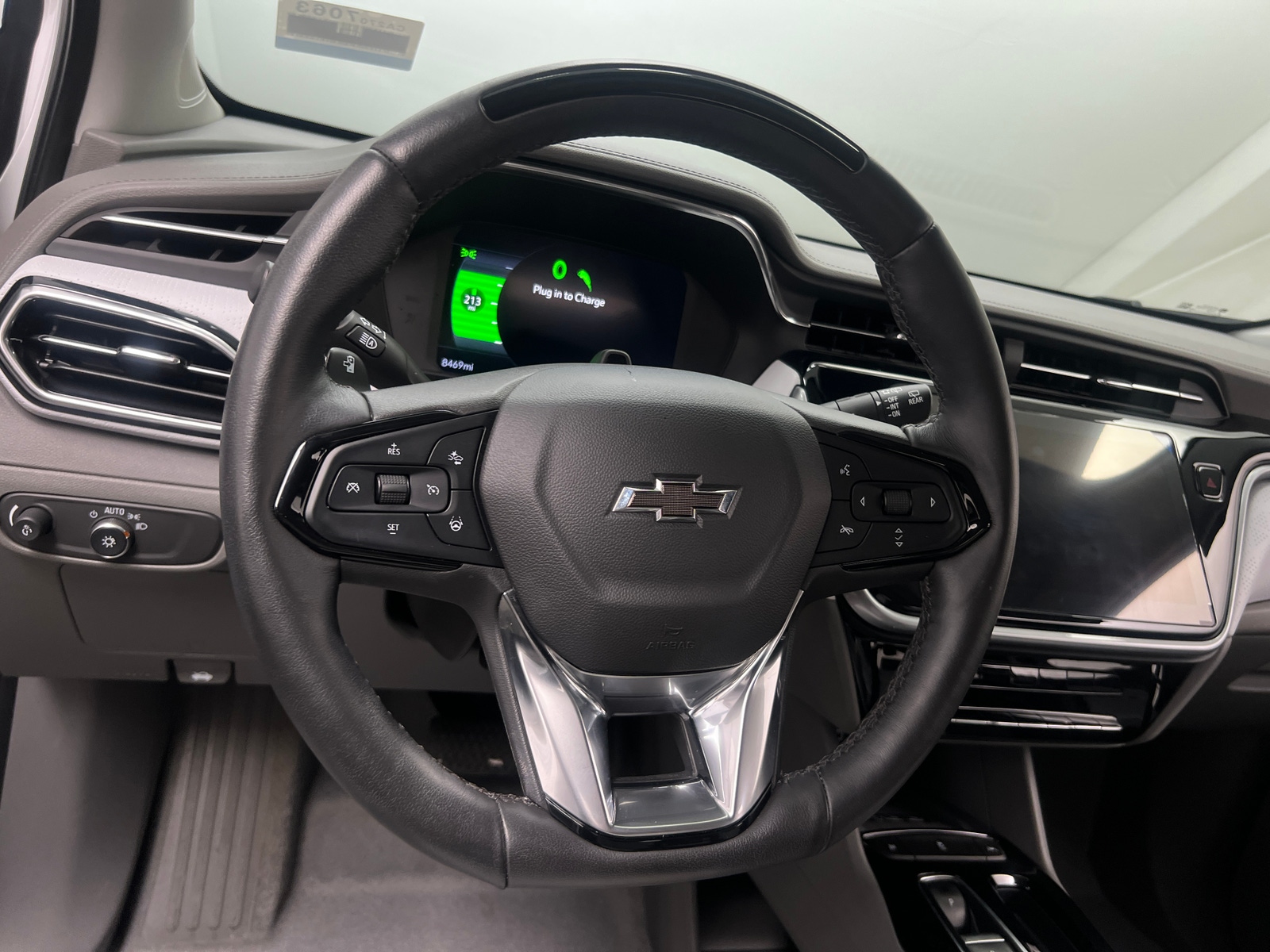 Thumbnail: 2023 Chevrolet Bolt EUV - 4