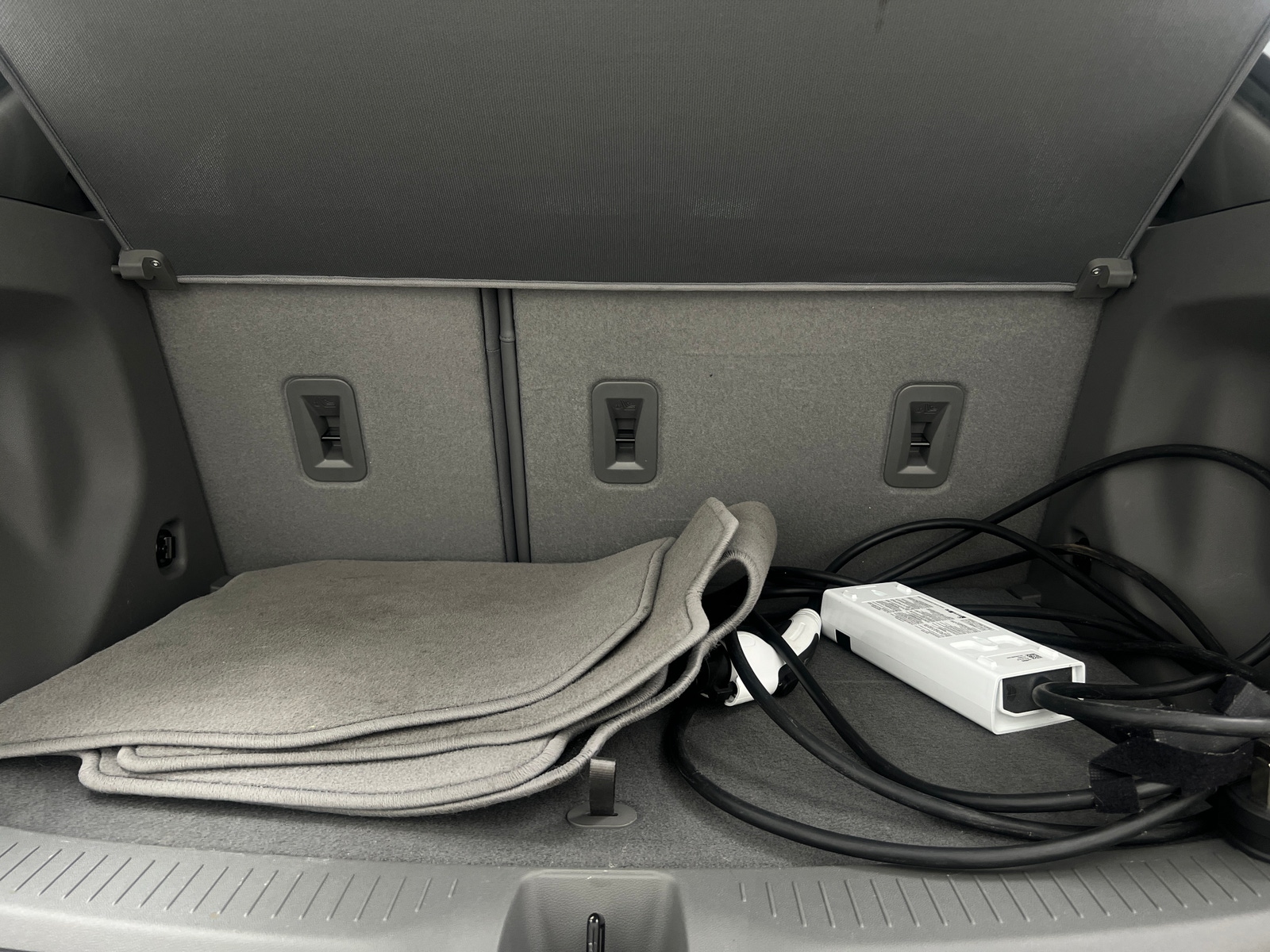 Thumbnail: 2023 Chevrolet Bolt EUV - 6