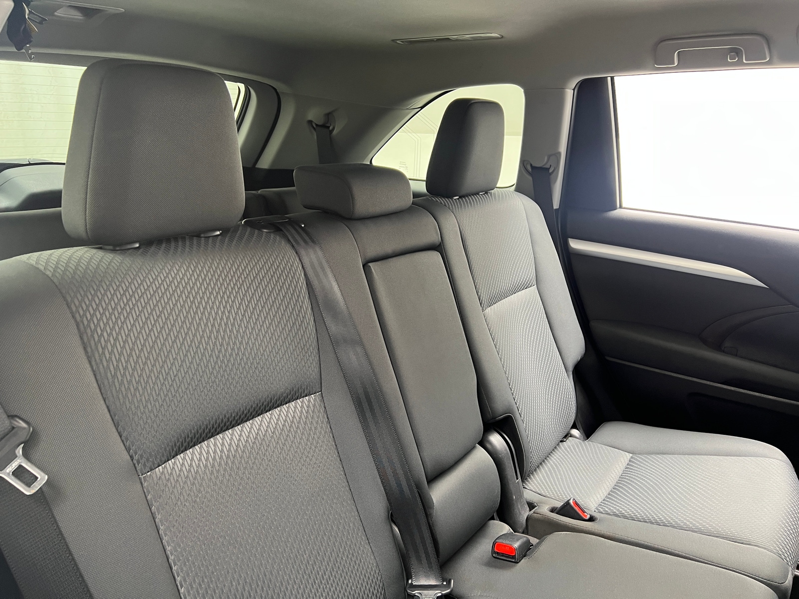Thumbnail: 2019 Toyota Highlander - 6