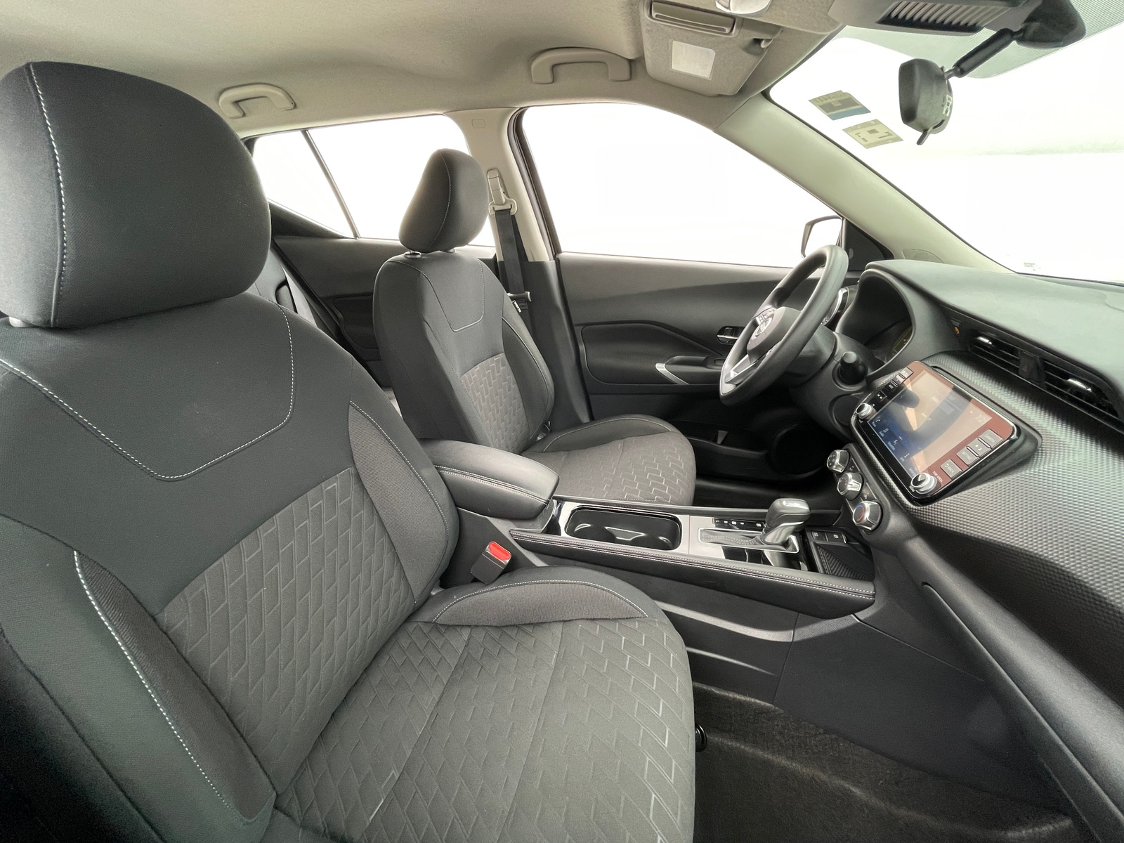Thumbnail: 2024 Nissan Kicks - 2