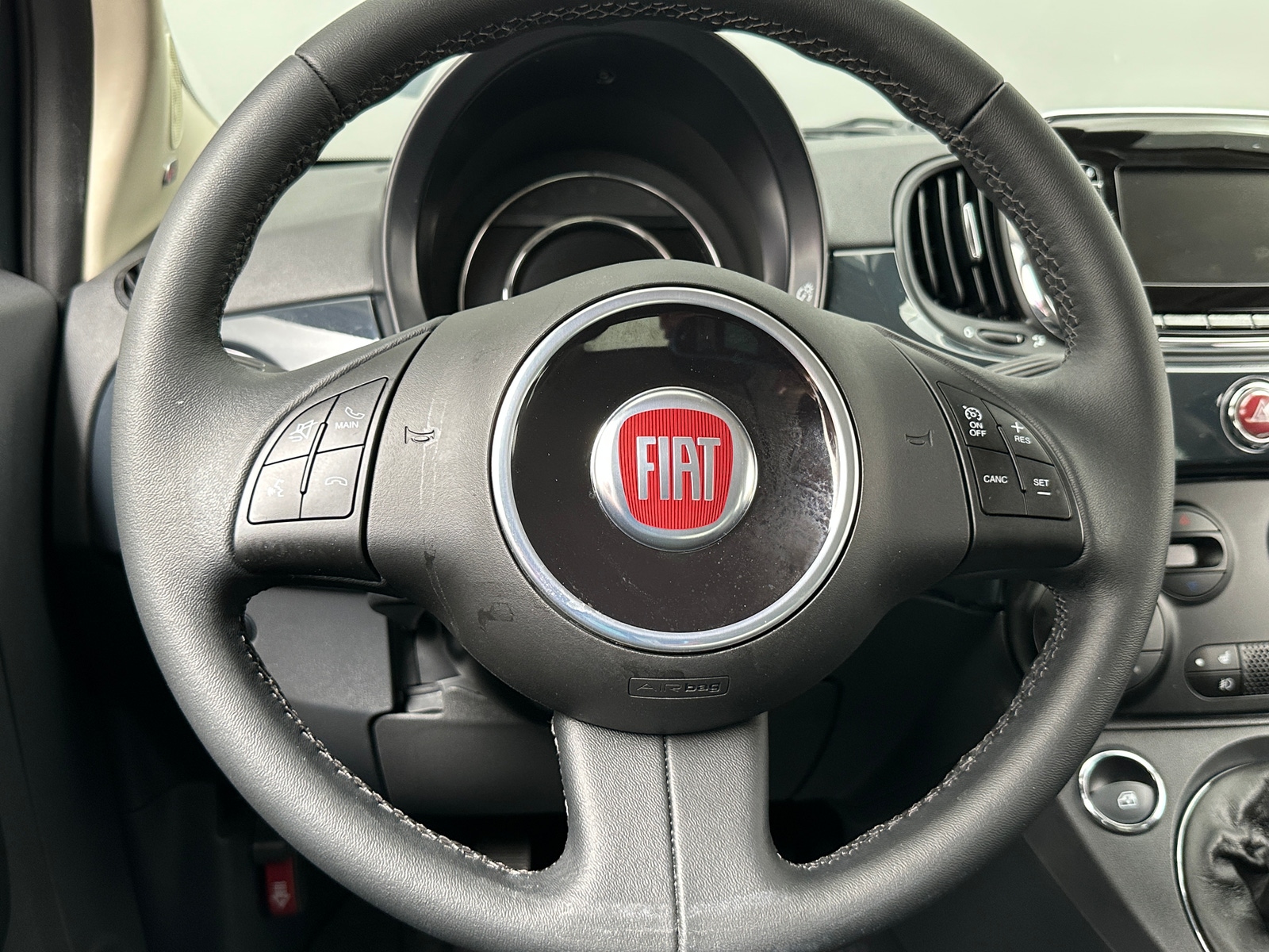 Thumbnail: 2018 Fiat 500 - 4