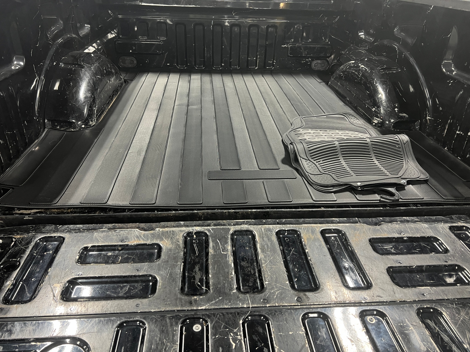 Thumbnail: 2019 Ford Econoline - 7